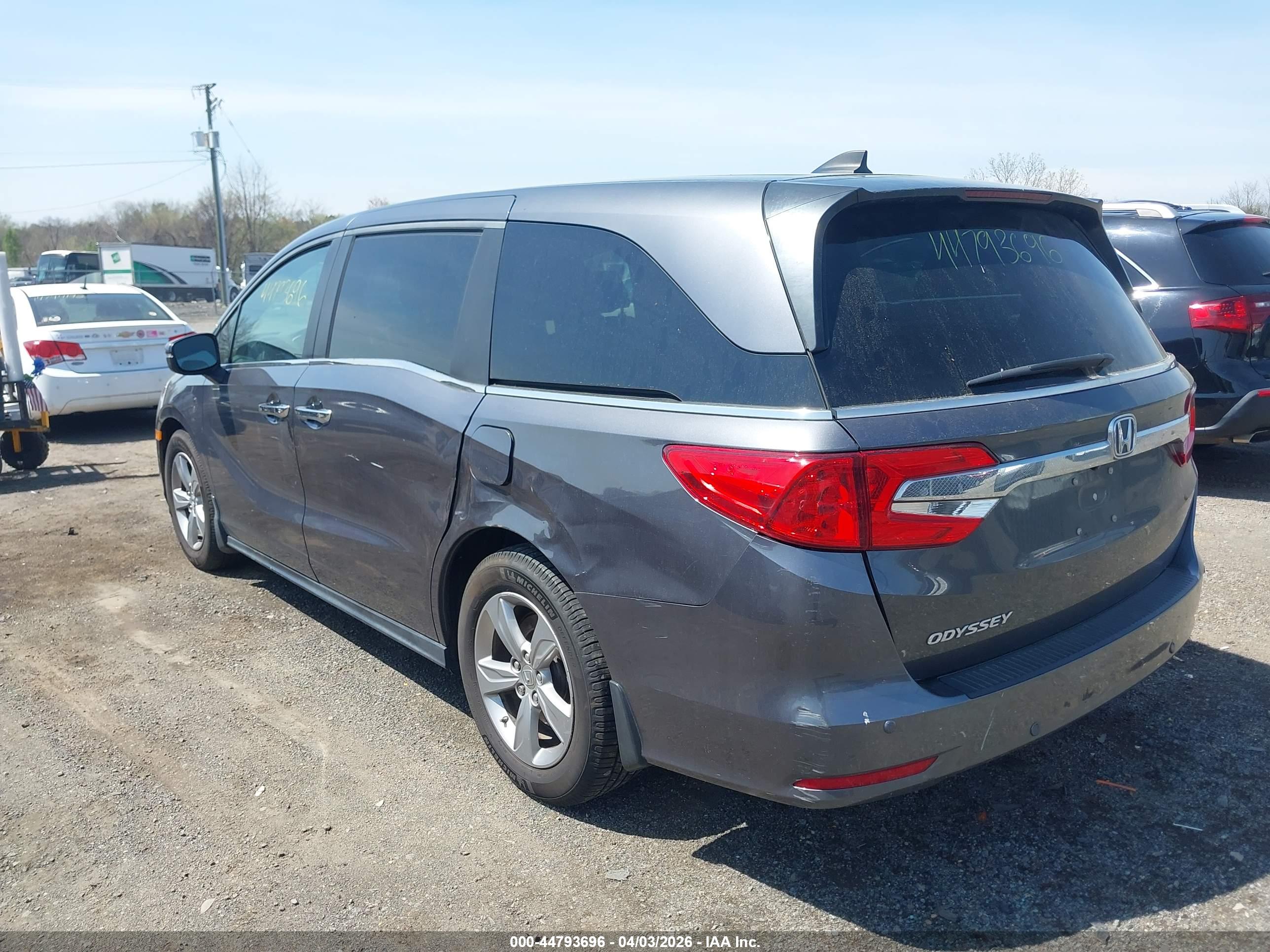 HONDA ODYSSEY image 3