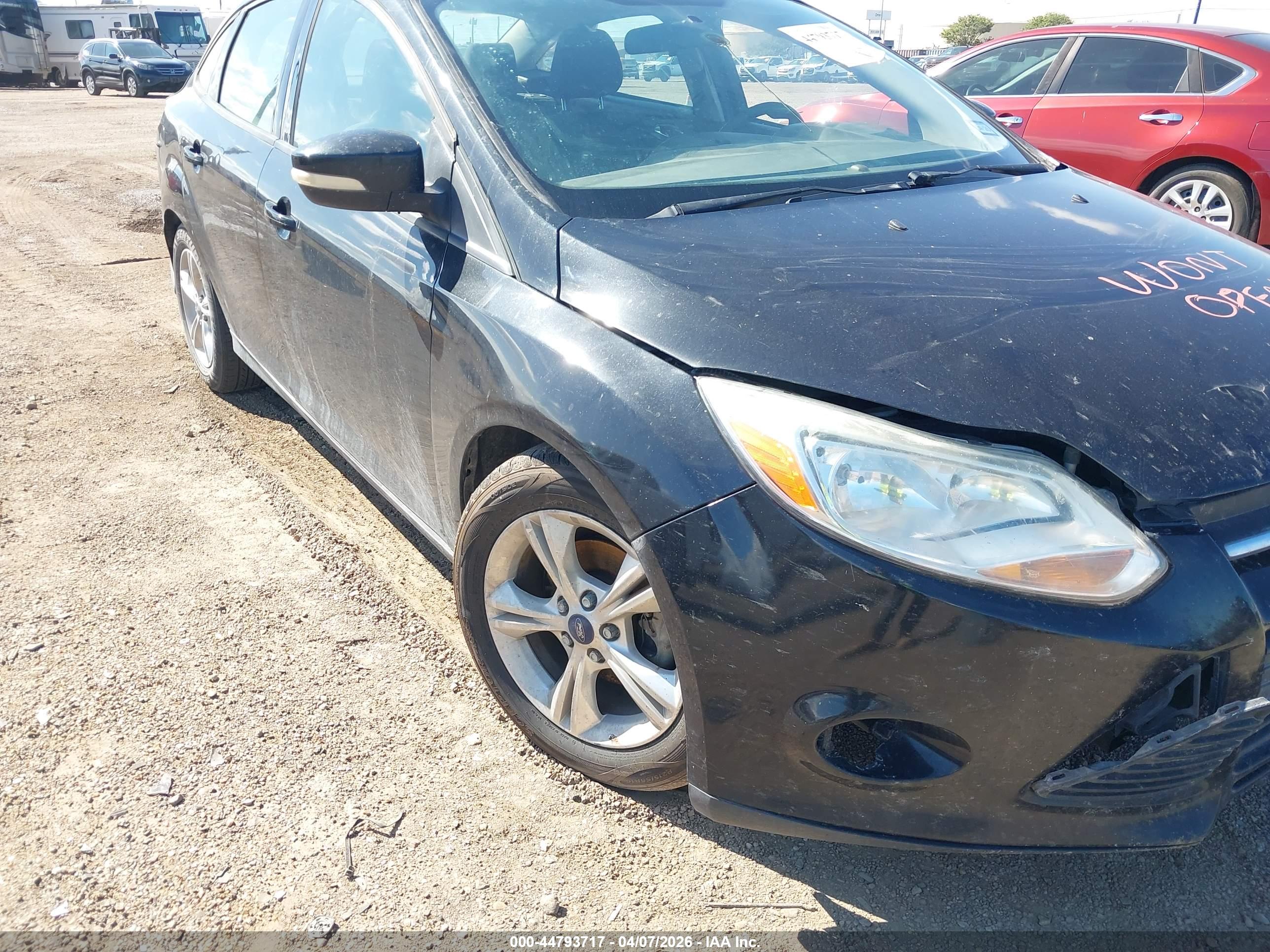 FORD FOCUS image 6
