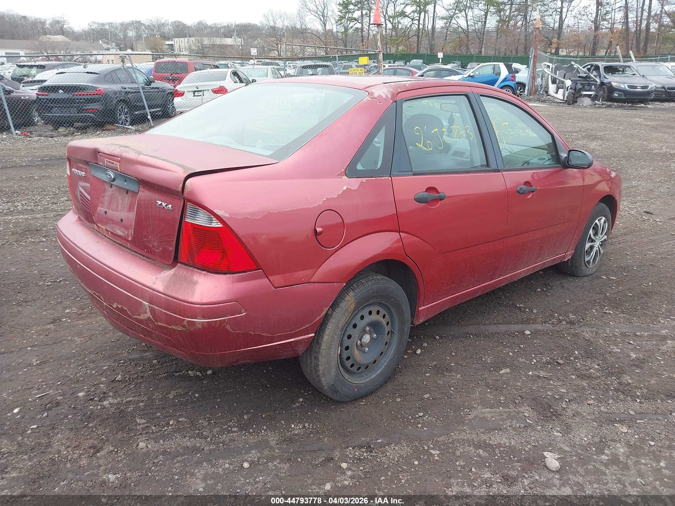 FORD FOCUS image 4