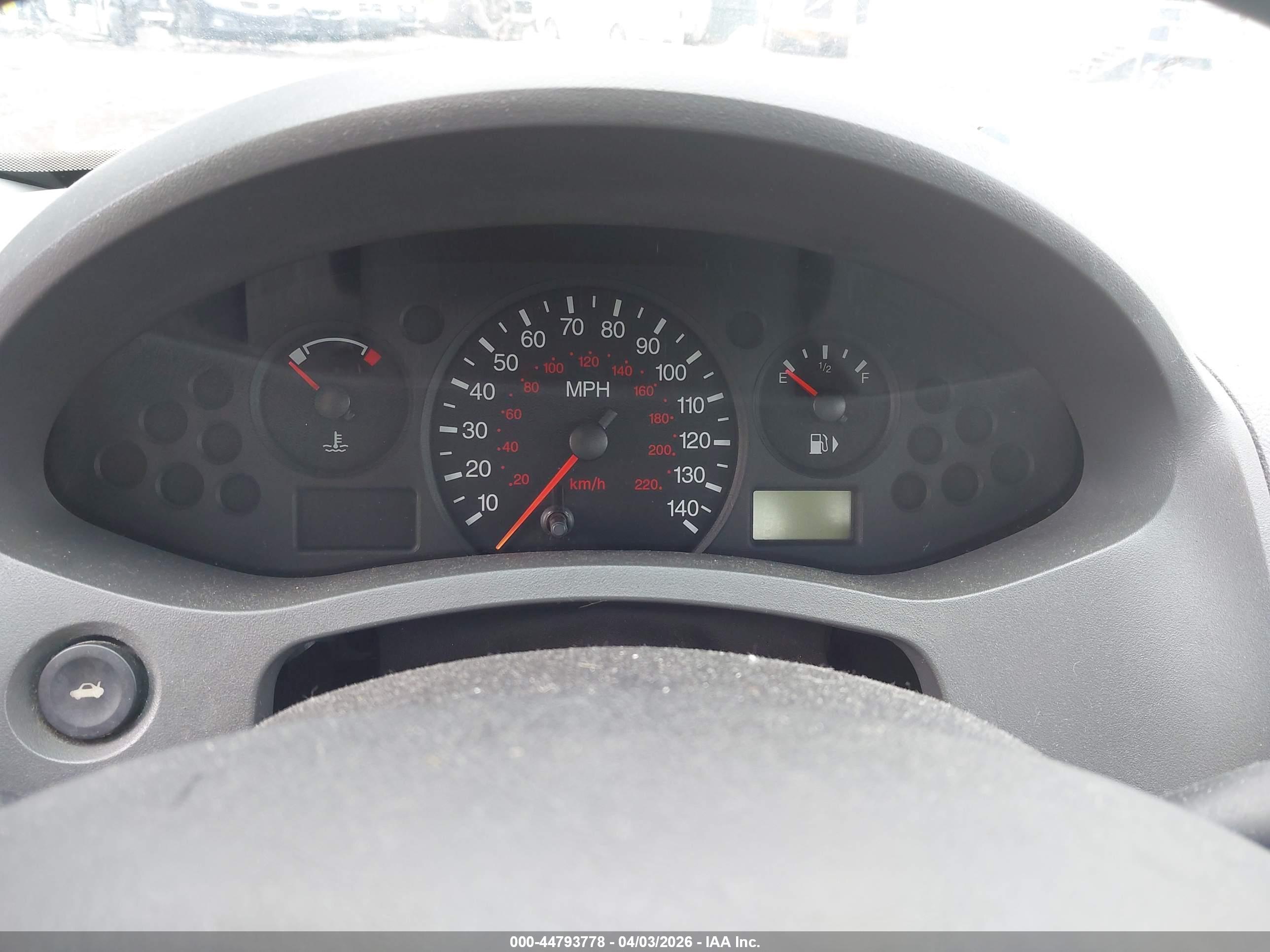 FORD FOCUS image 7
