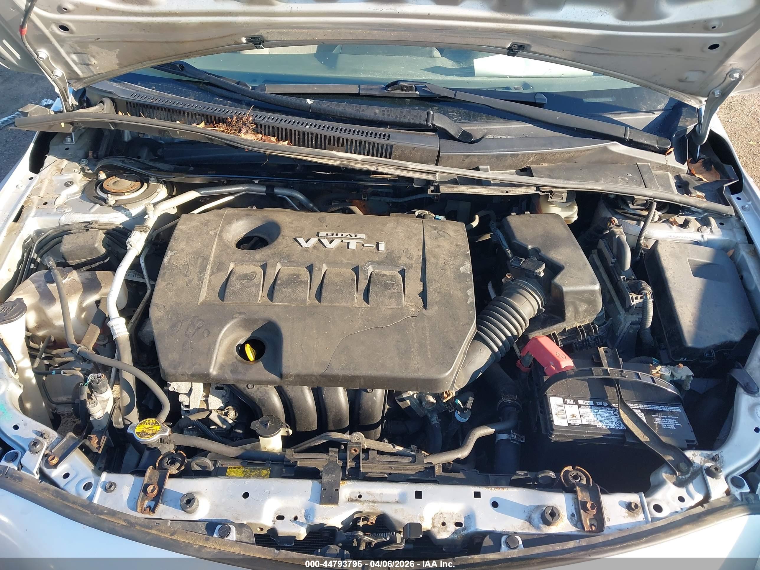TOYOTA COROLLA image 10