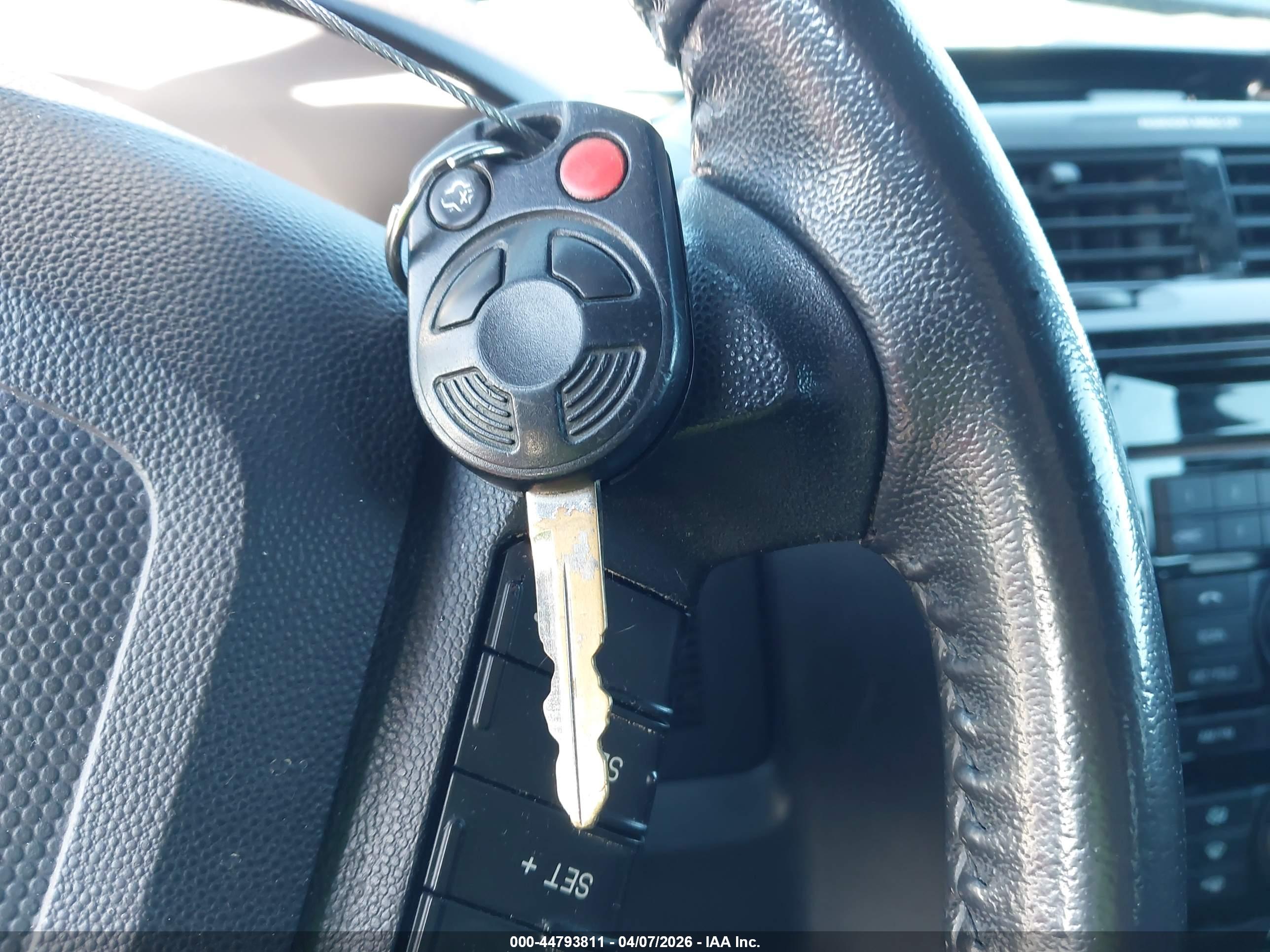 FORD ESCAPE image 11