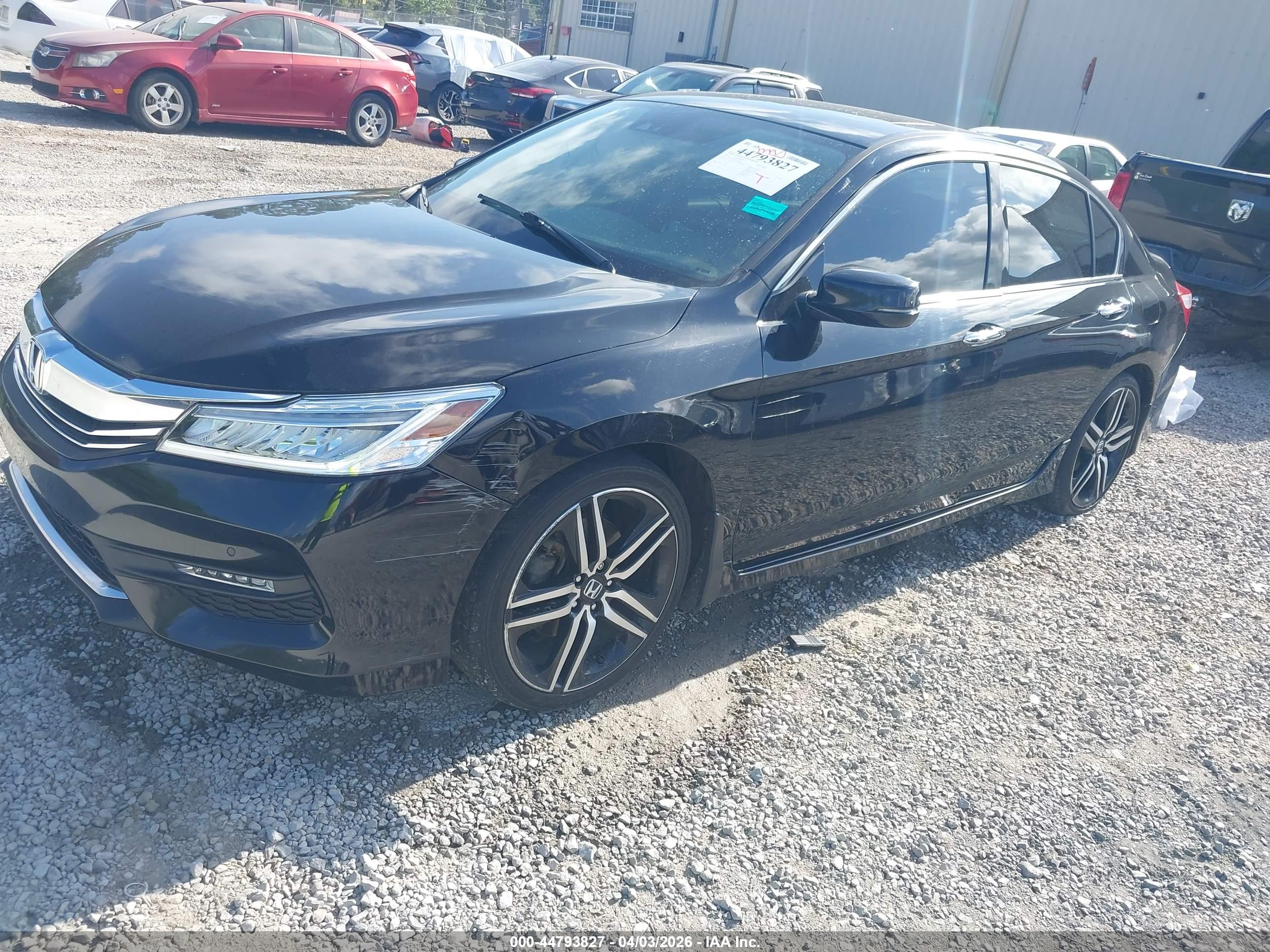 HONDA ACCORD image 2