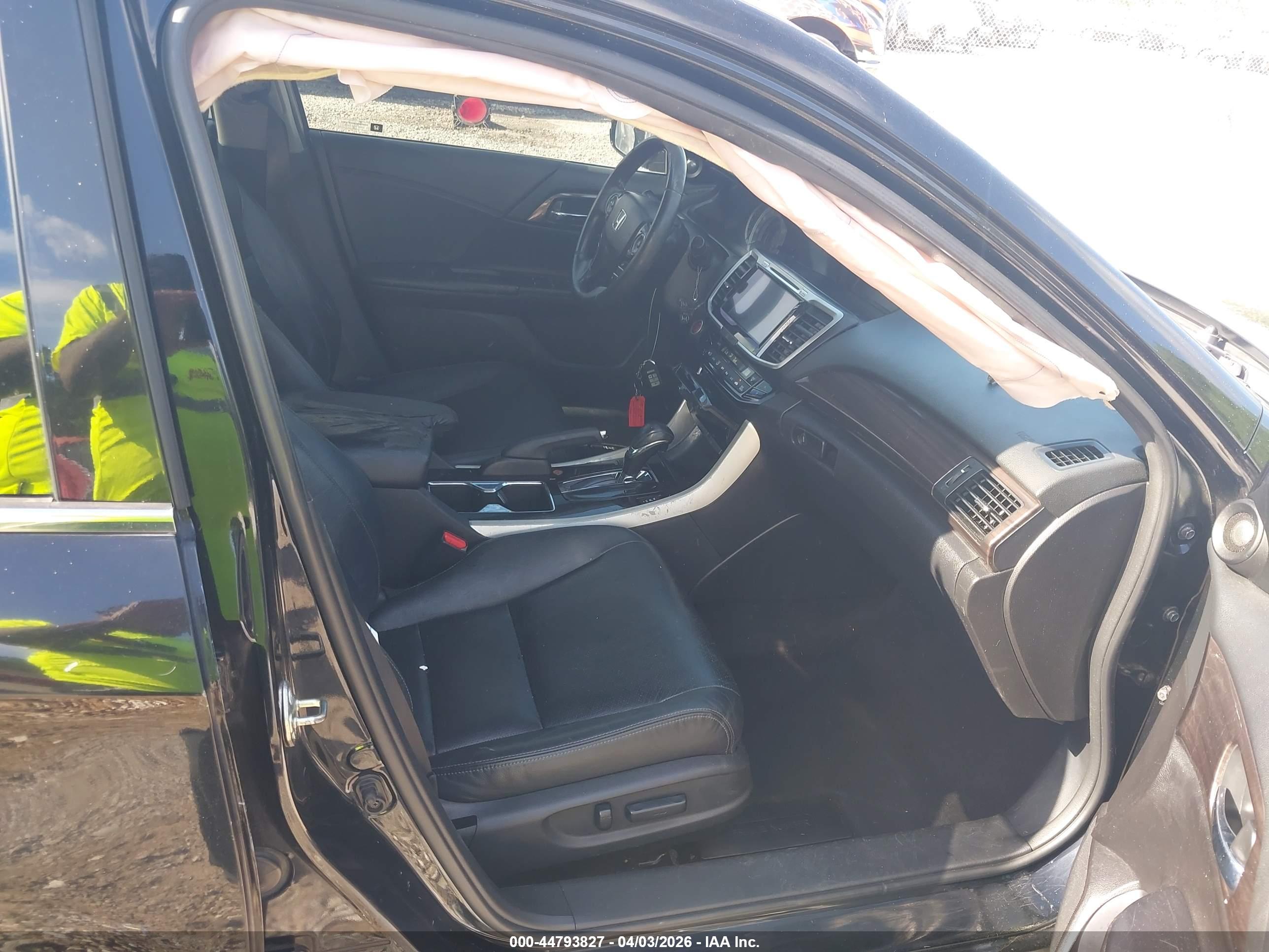 HONDA ACCORD image 5