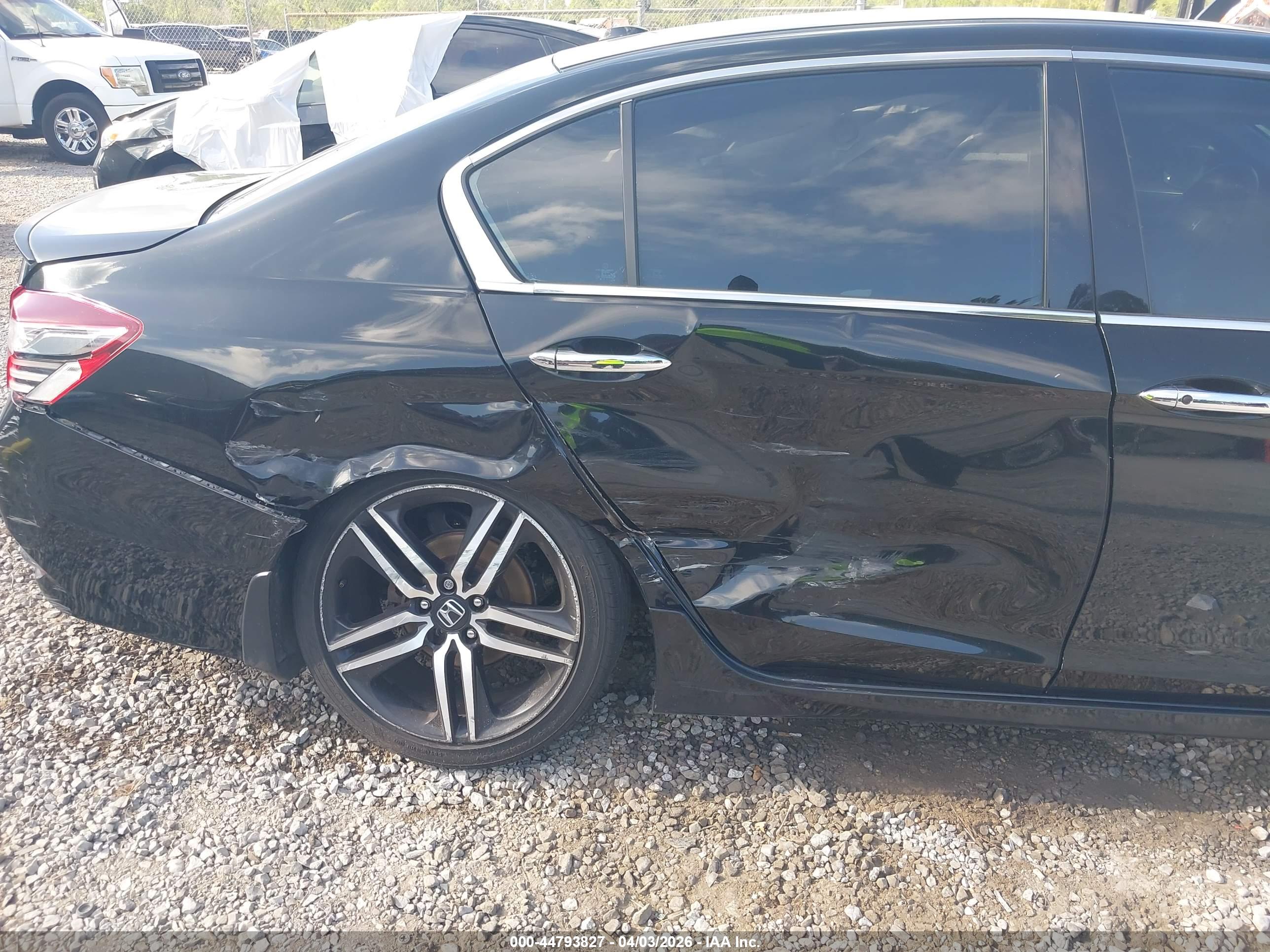 HONDA ACCORD image 6