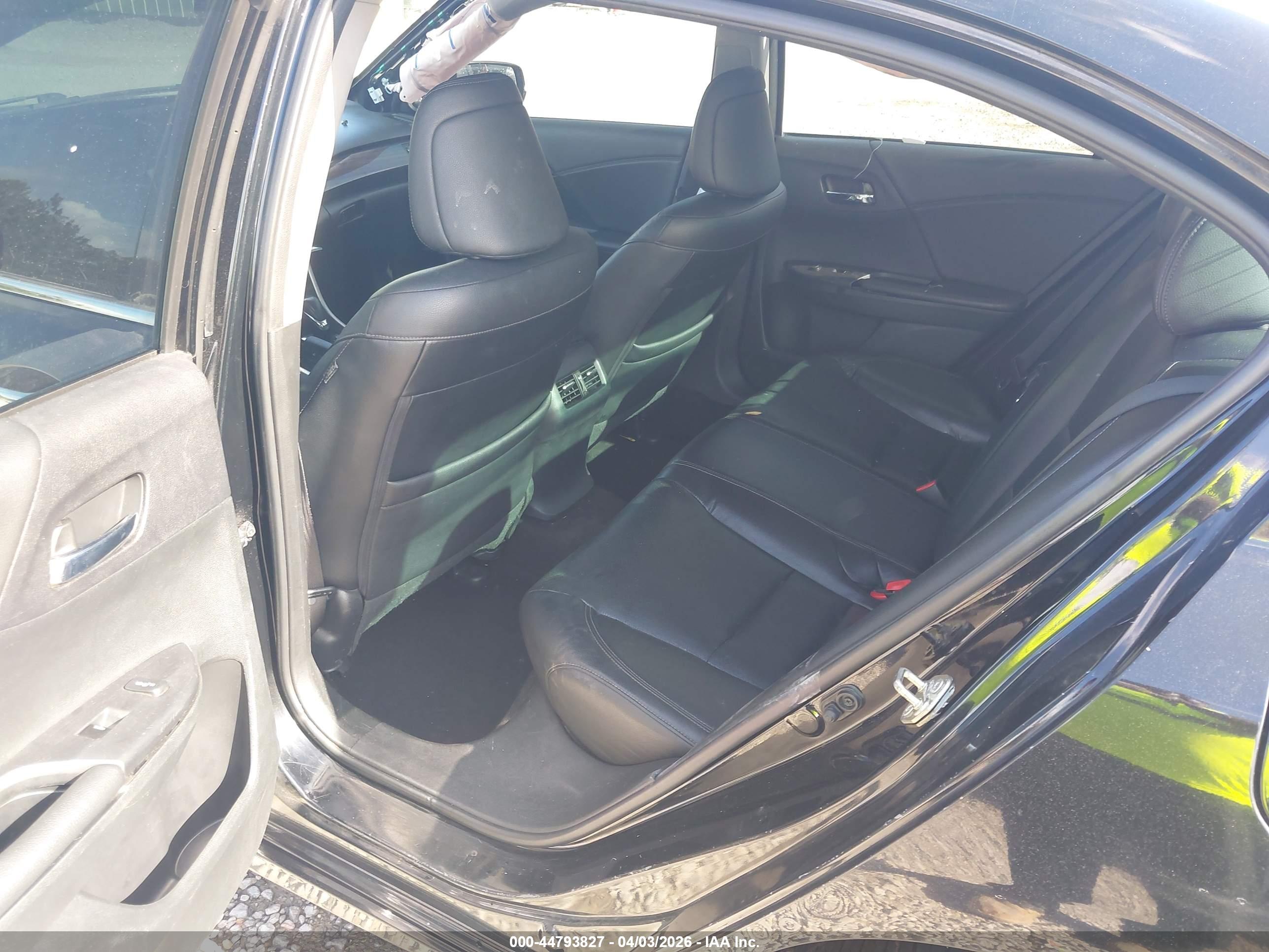 HONDA ACCORD image 8