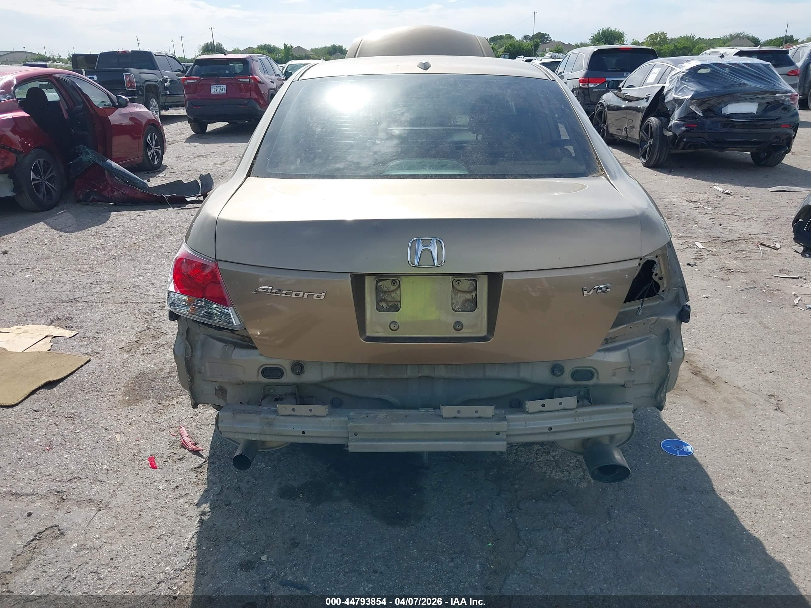 HONDA ACCORD image 6