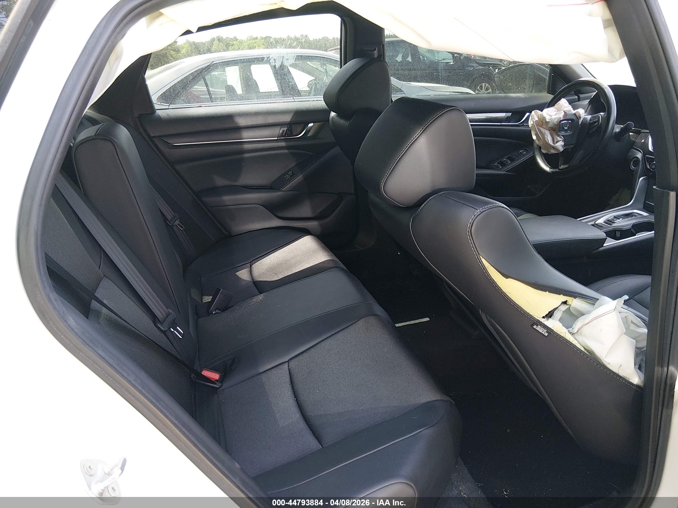 HONDA ACCORD image 8