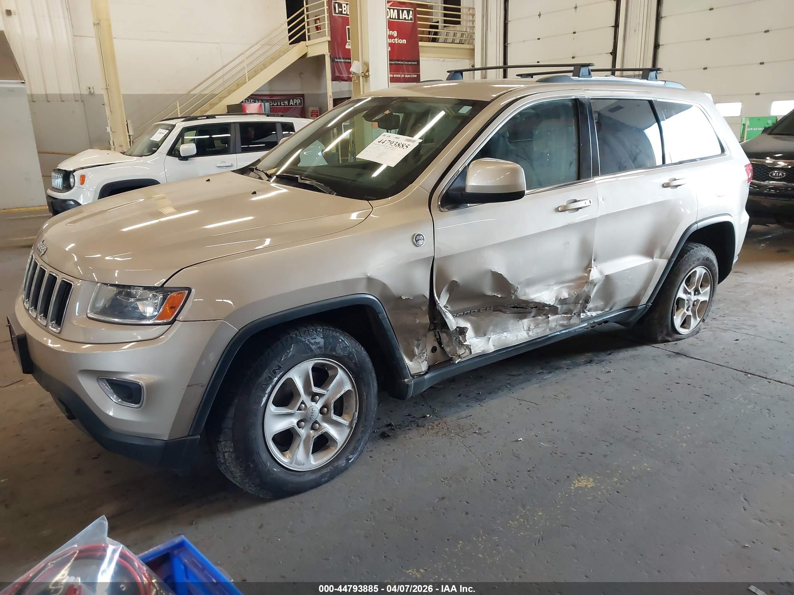 JEEP GRAND image 2