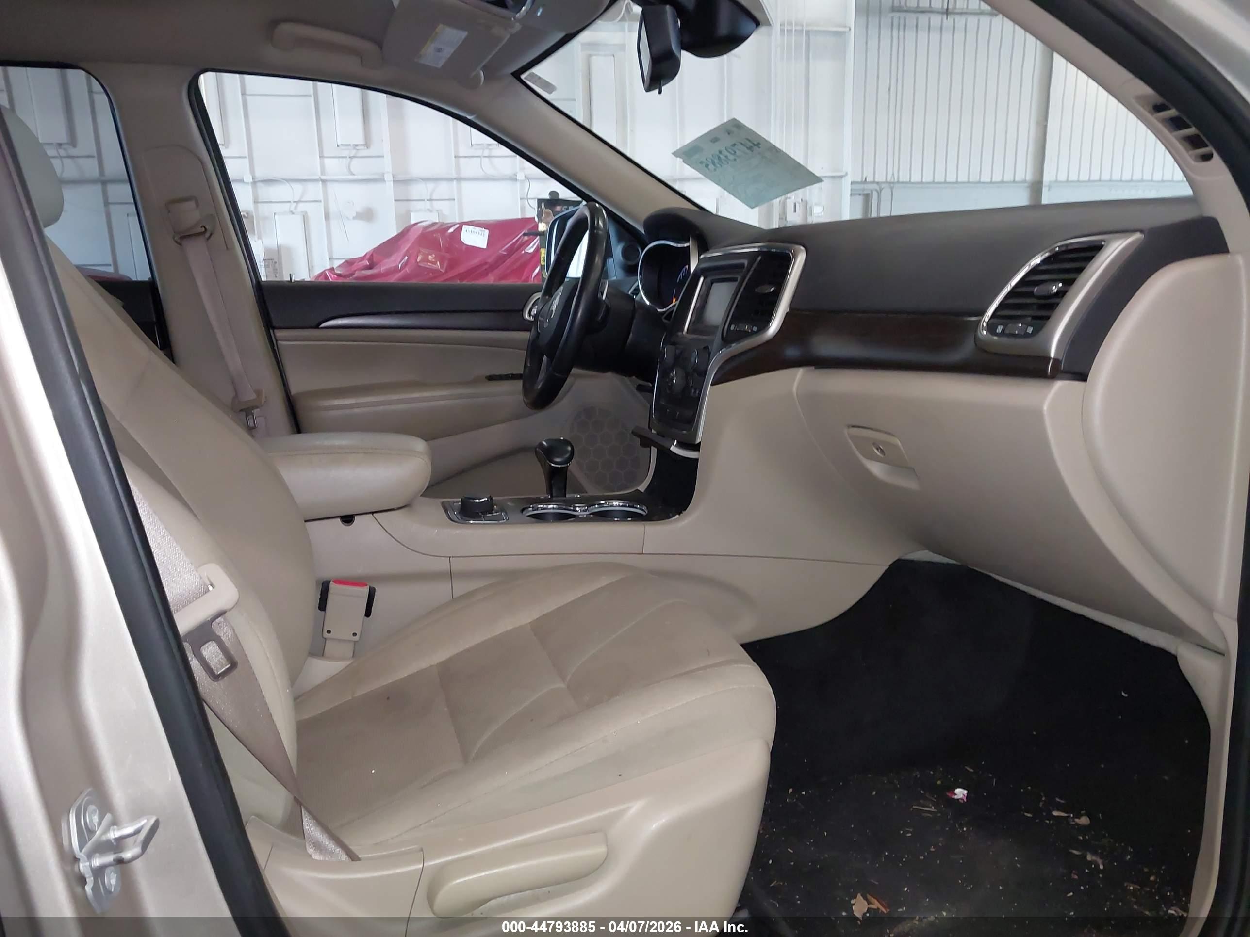 JEEP GRAND image 5