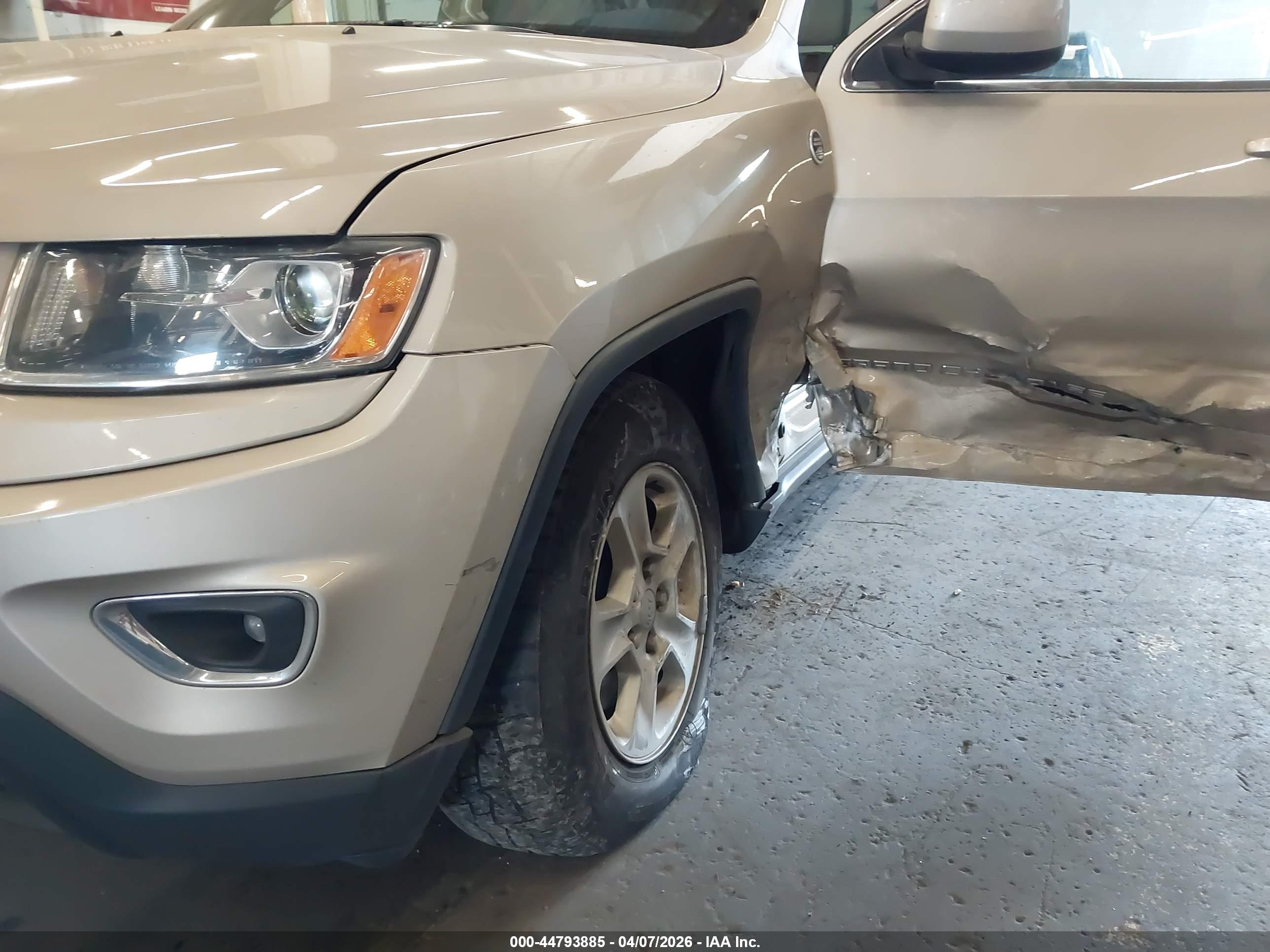 JEEP GRAND image 6