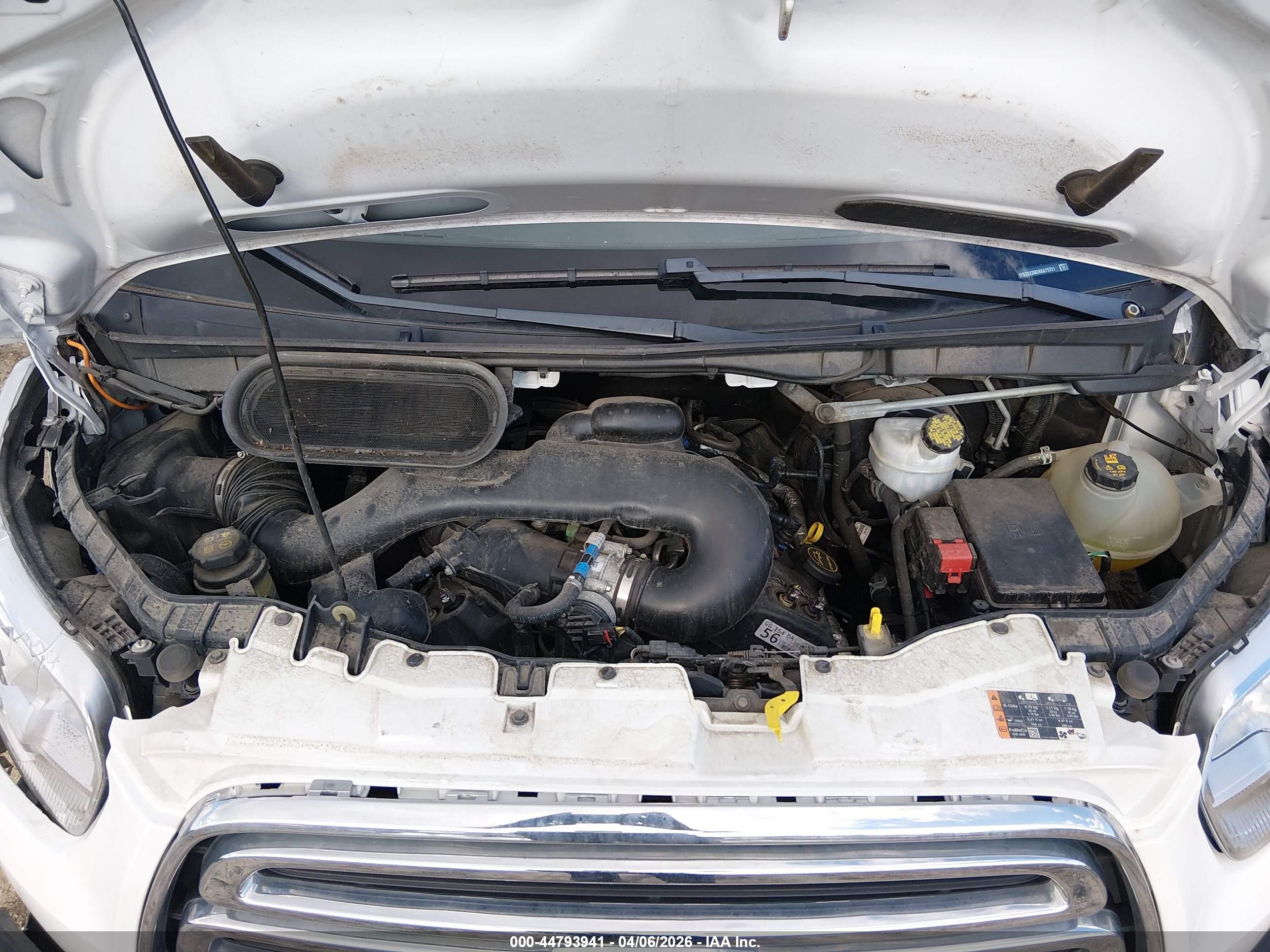 FORD TRANSIT-350 image 10