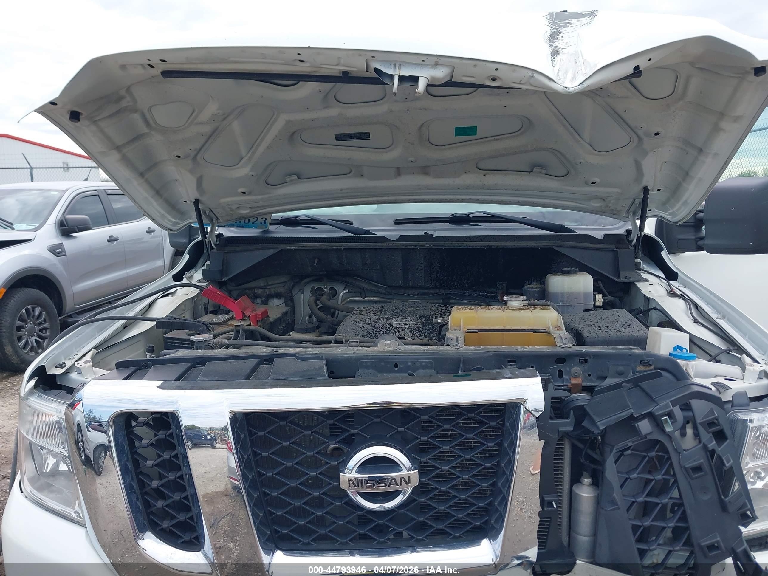 NISSAN NV image 10