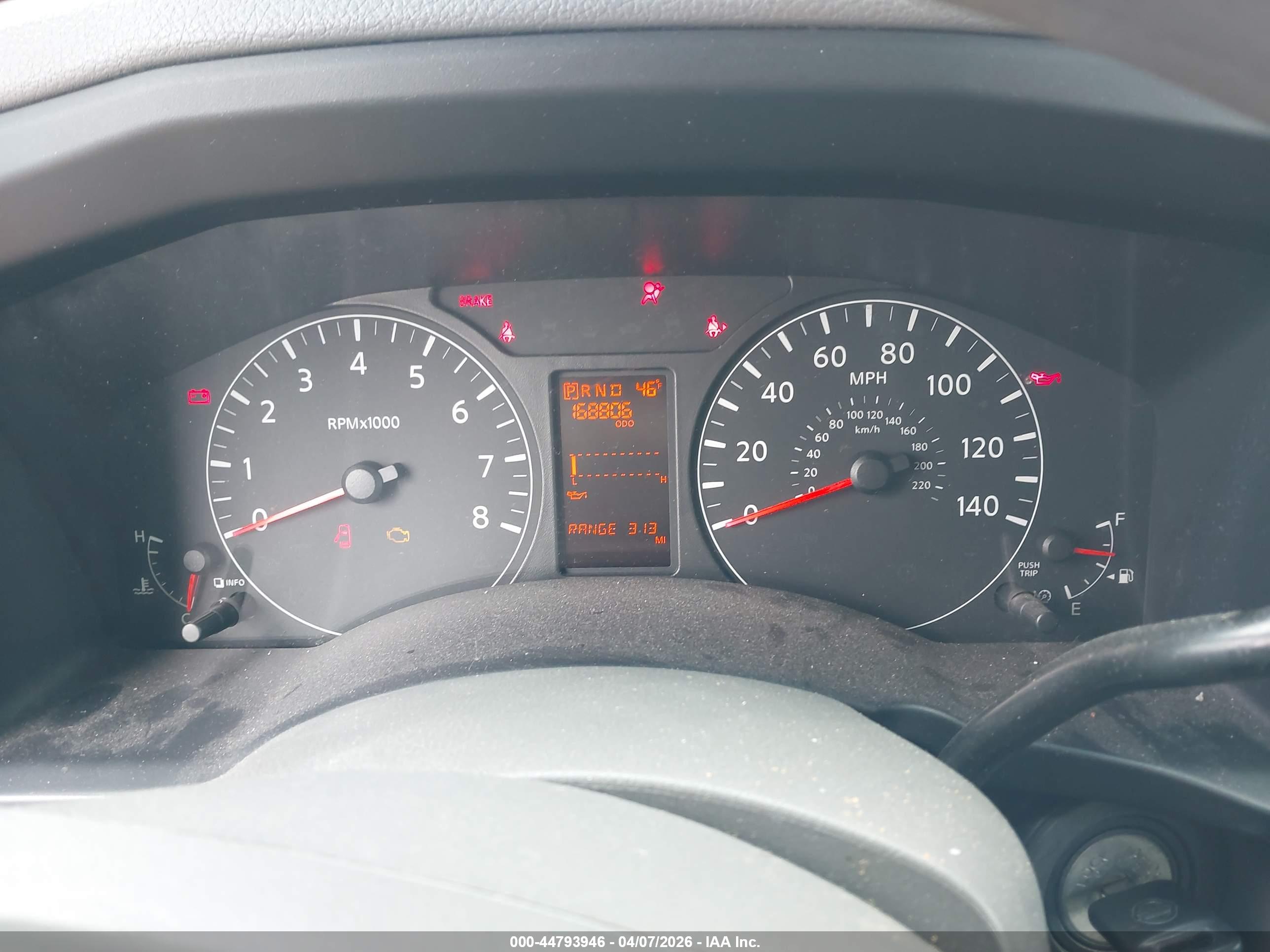 NISSAN NV image 7