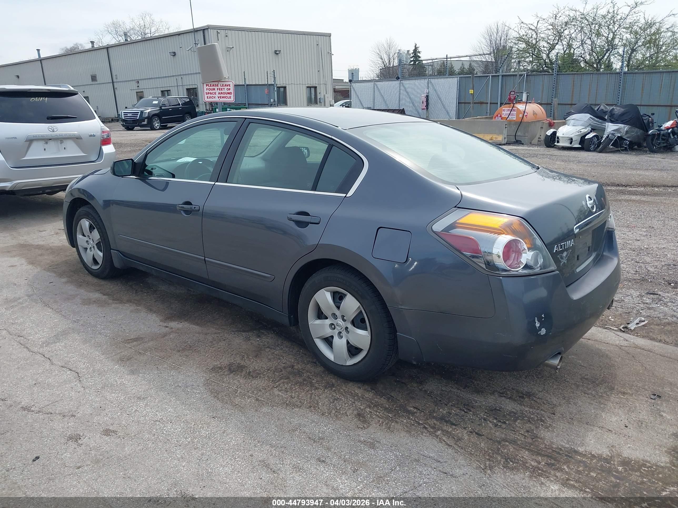 NISSAN ALTIMA image 3