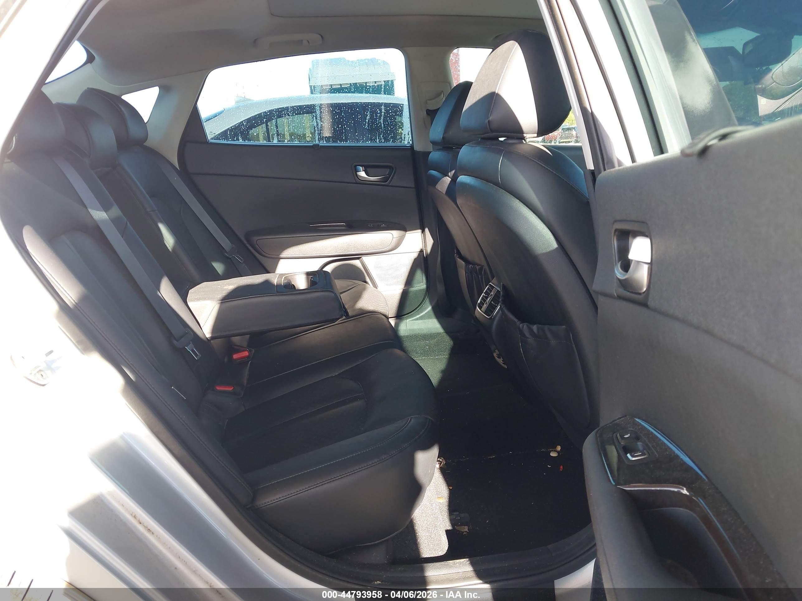 KIA OPTIMA image 8
