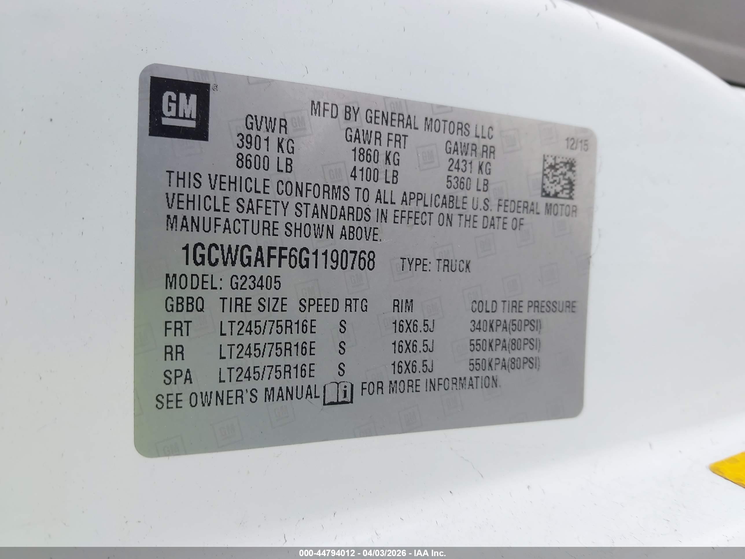CHEVROLET EXPRESS image 9