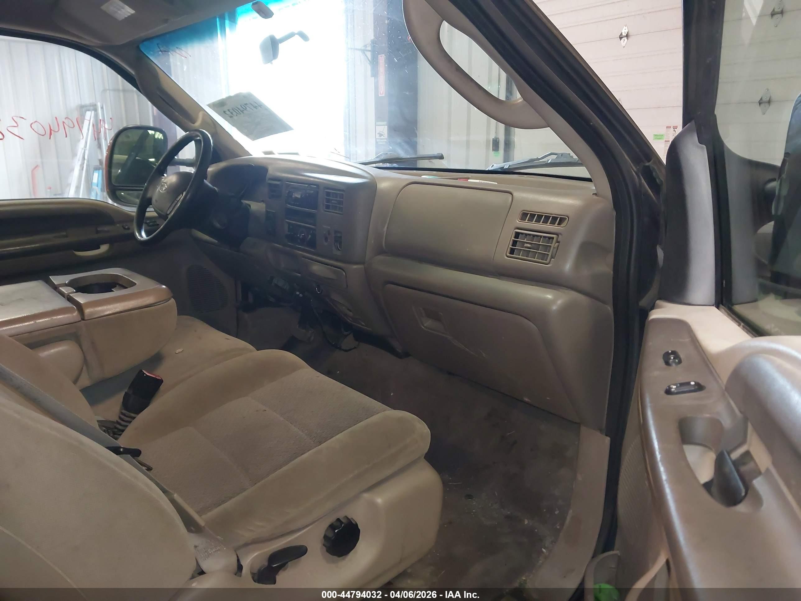 FORD F-250 image 5
