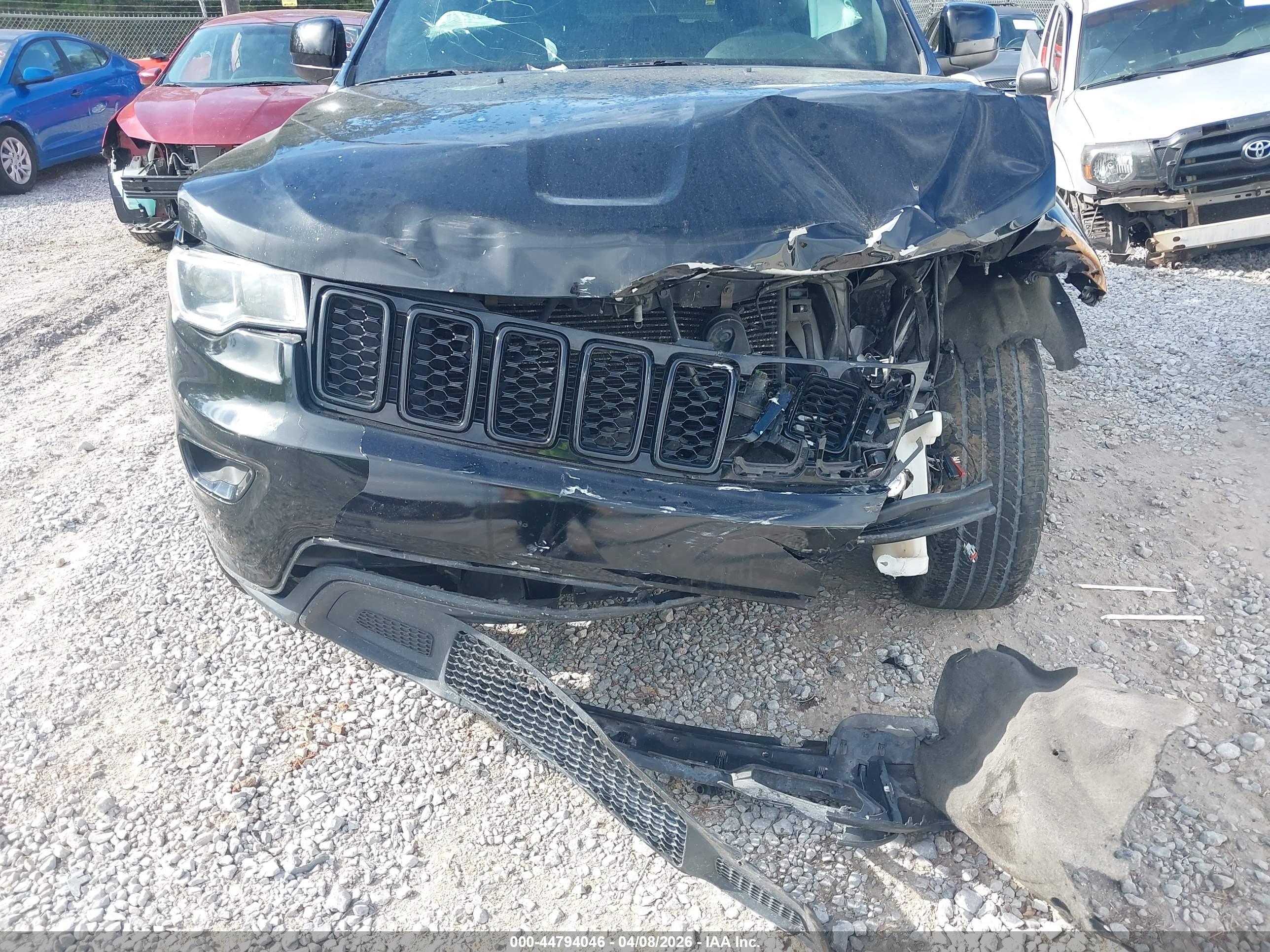 JEEP GRAND image 6