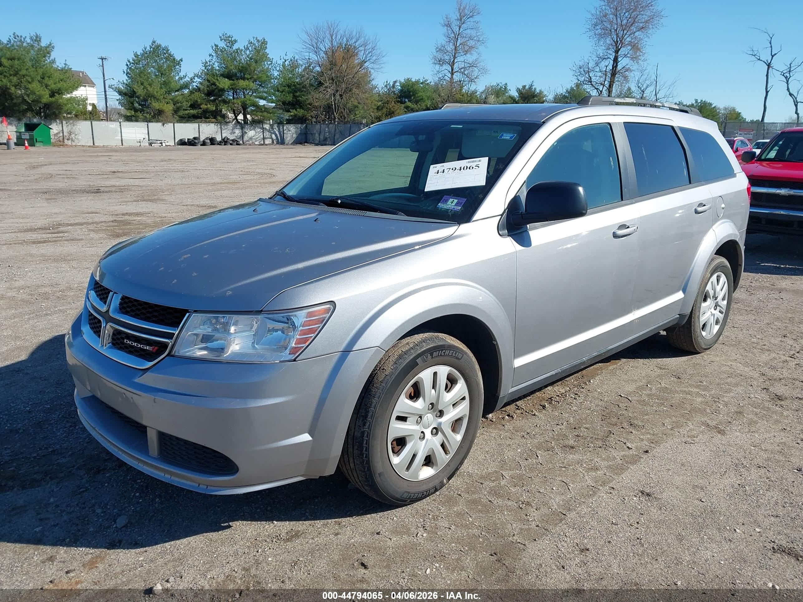 DODGE JOURNEY image 2
