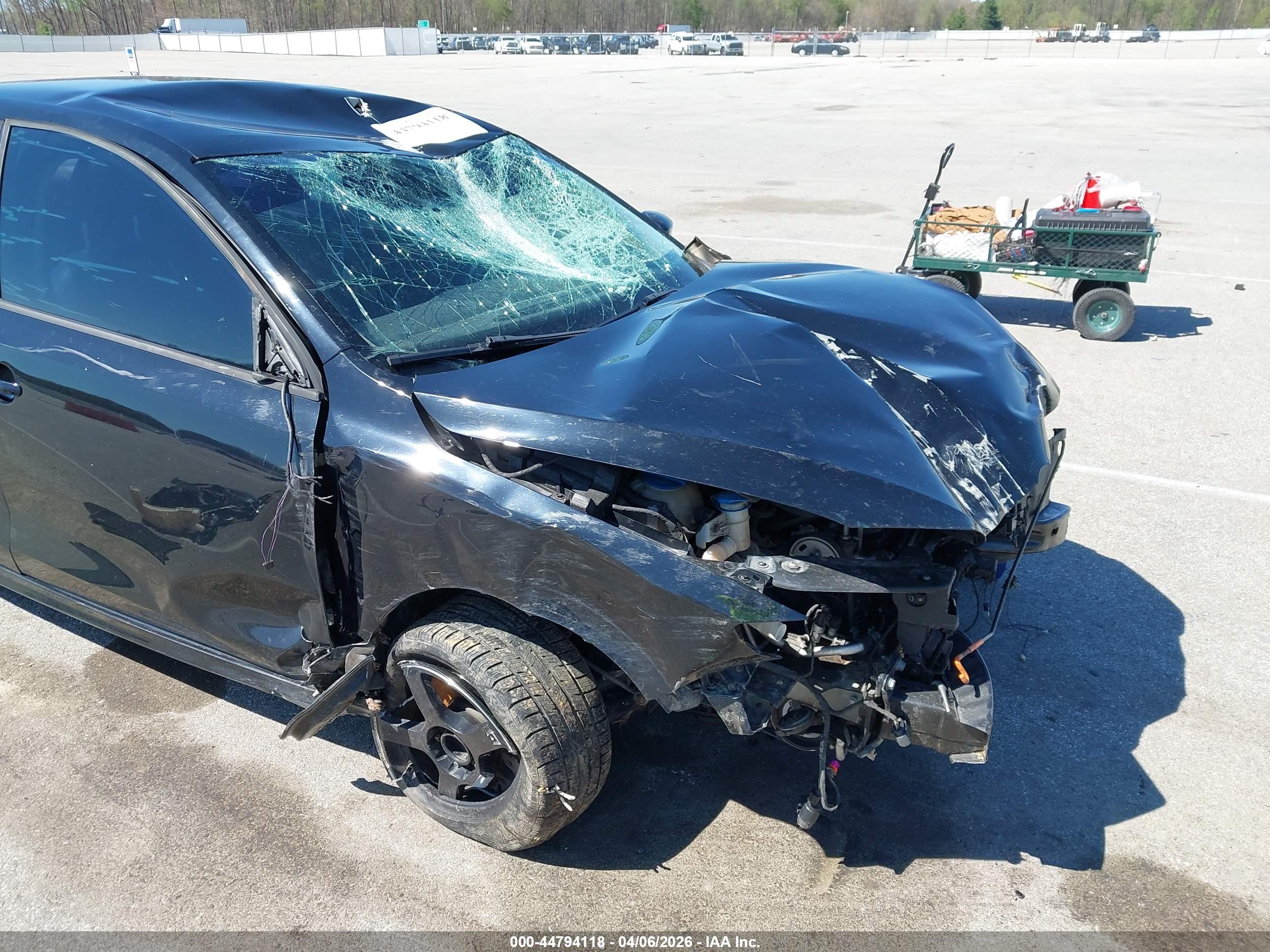 VOLKSWAGEN JETTA image 6