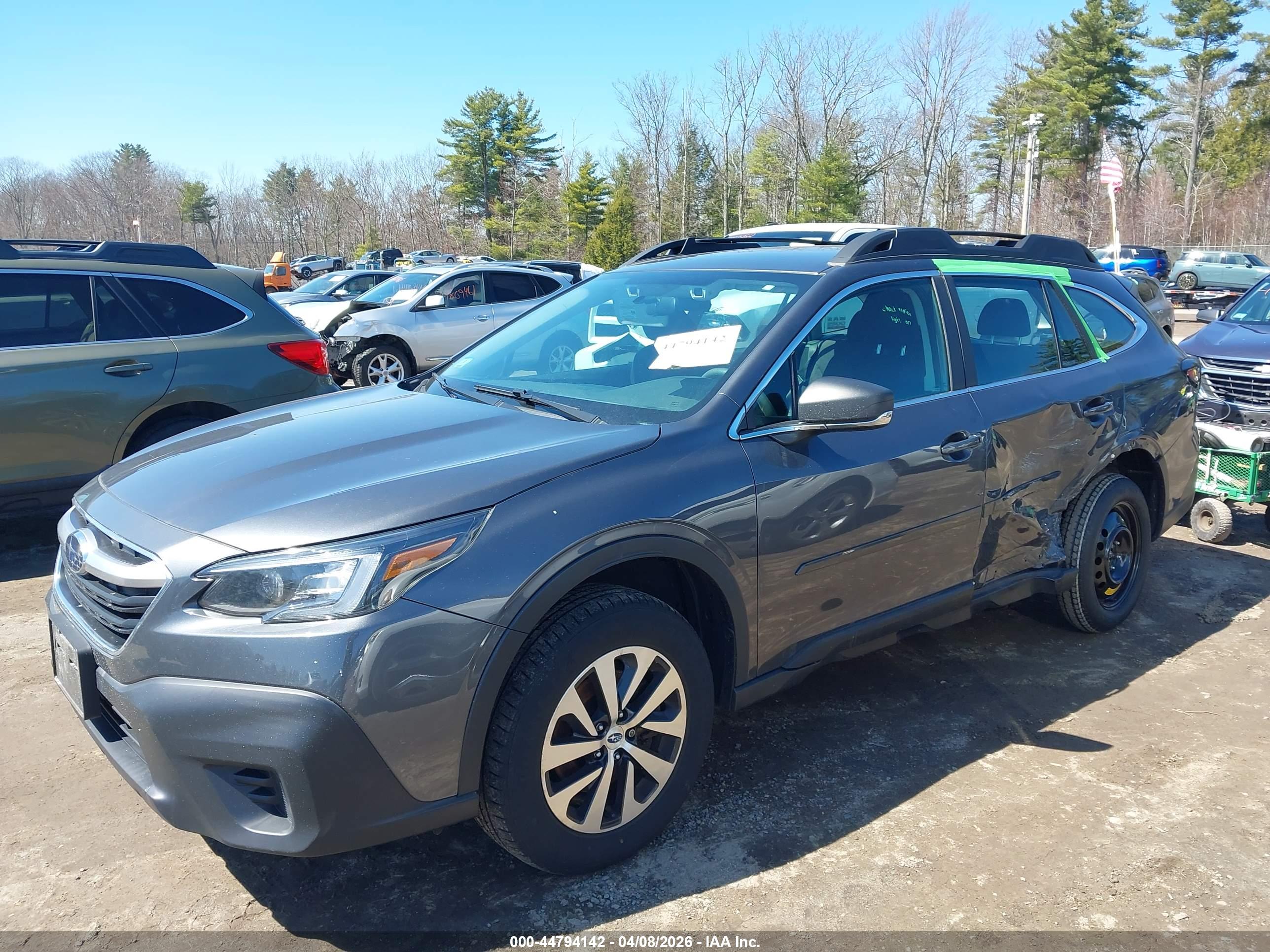 SUBARU OUTBACK image 2