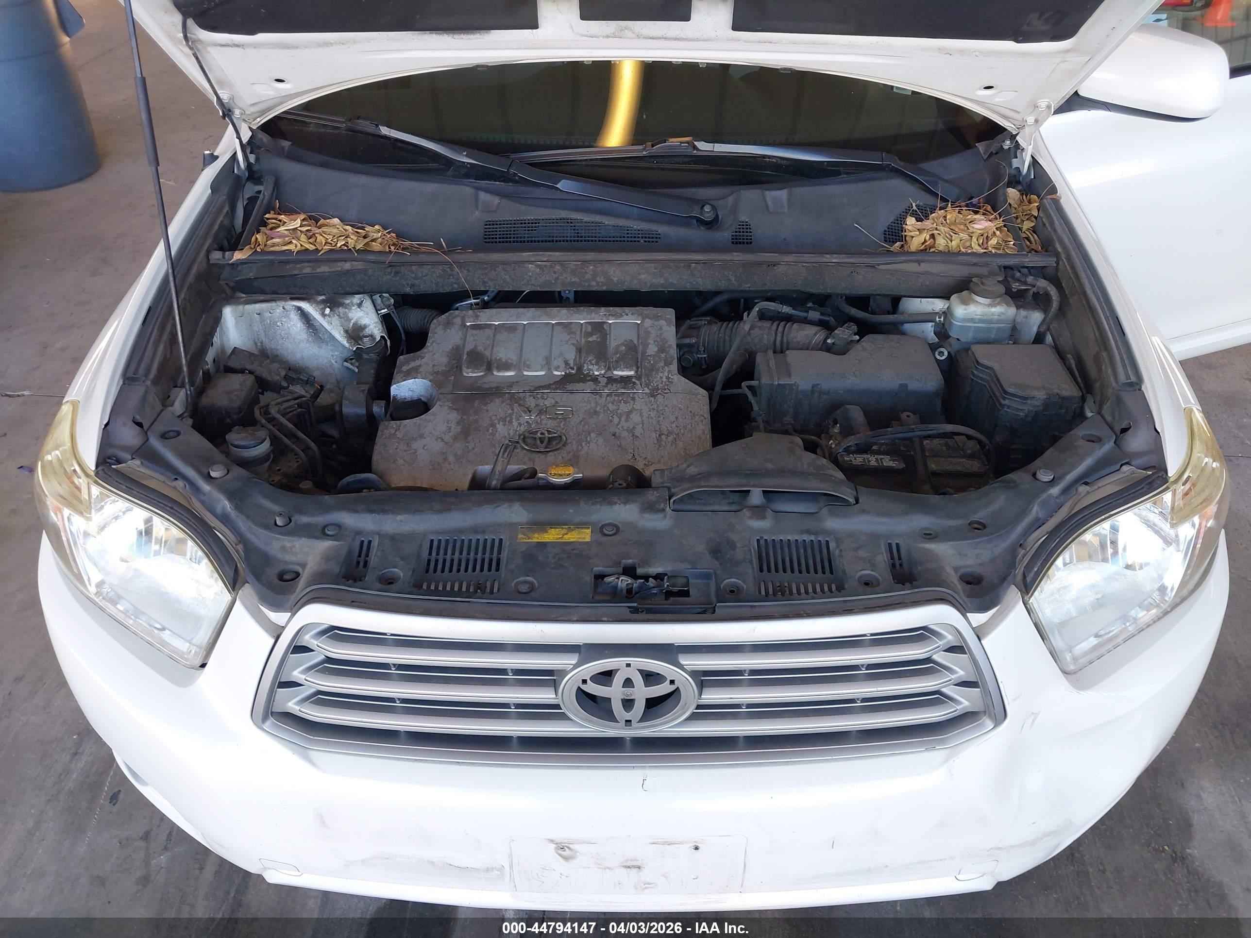 TOYOTA HIGHLANDER image 10