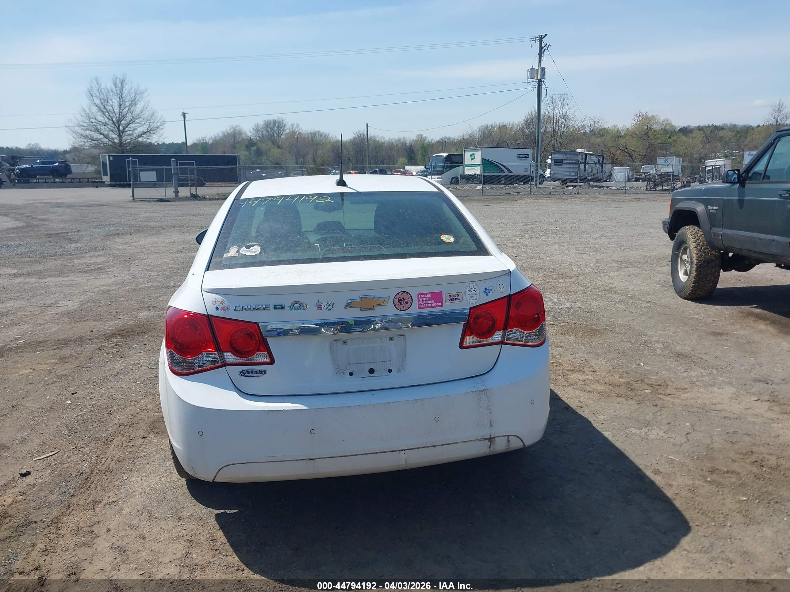 CHEVROLET CRUZE image 6