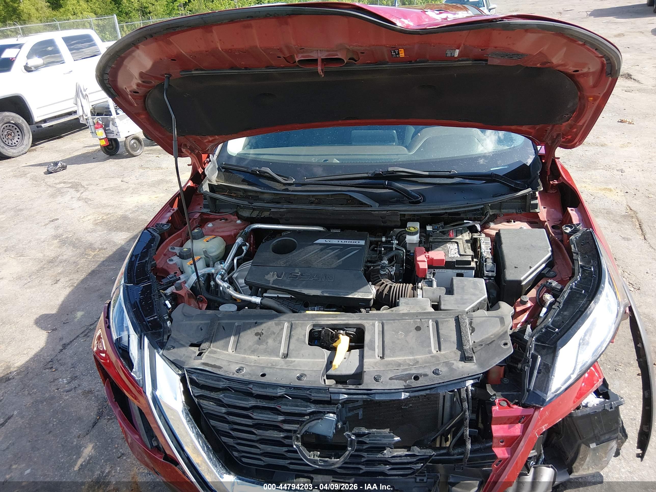 NISSAN ROGUE image 10