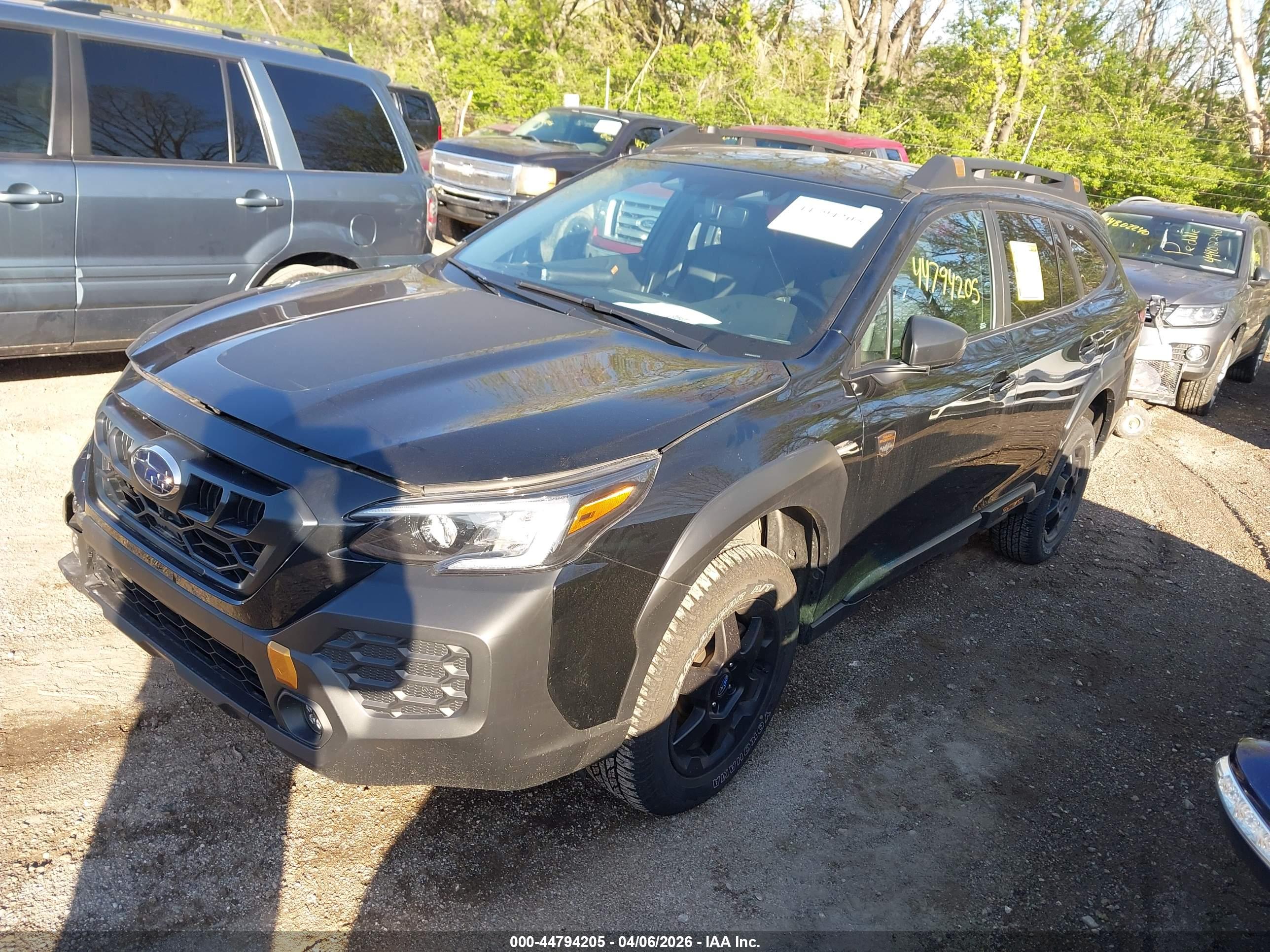SUBARU OUTBACK image 2