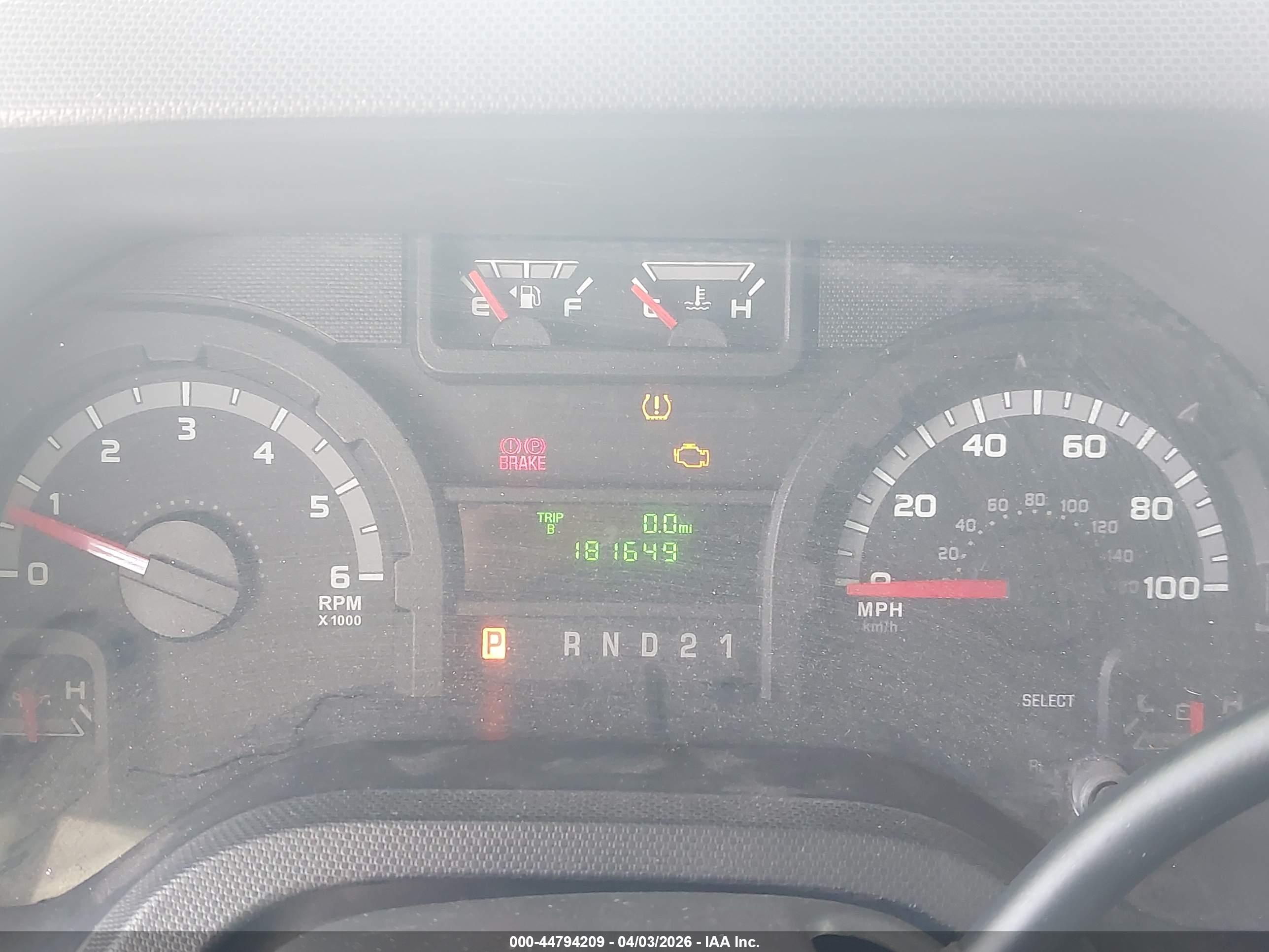FORD E-150 image 7