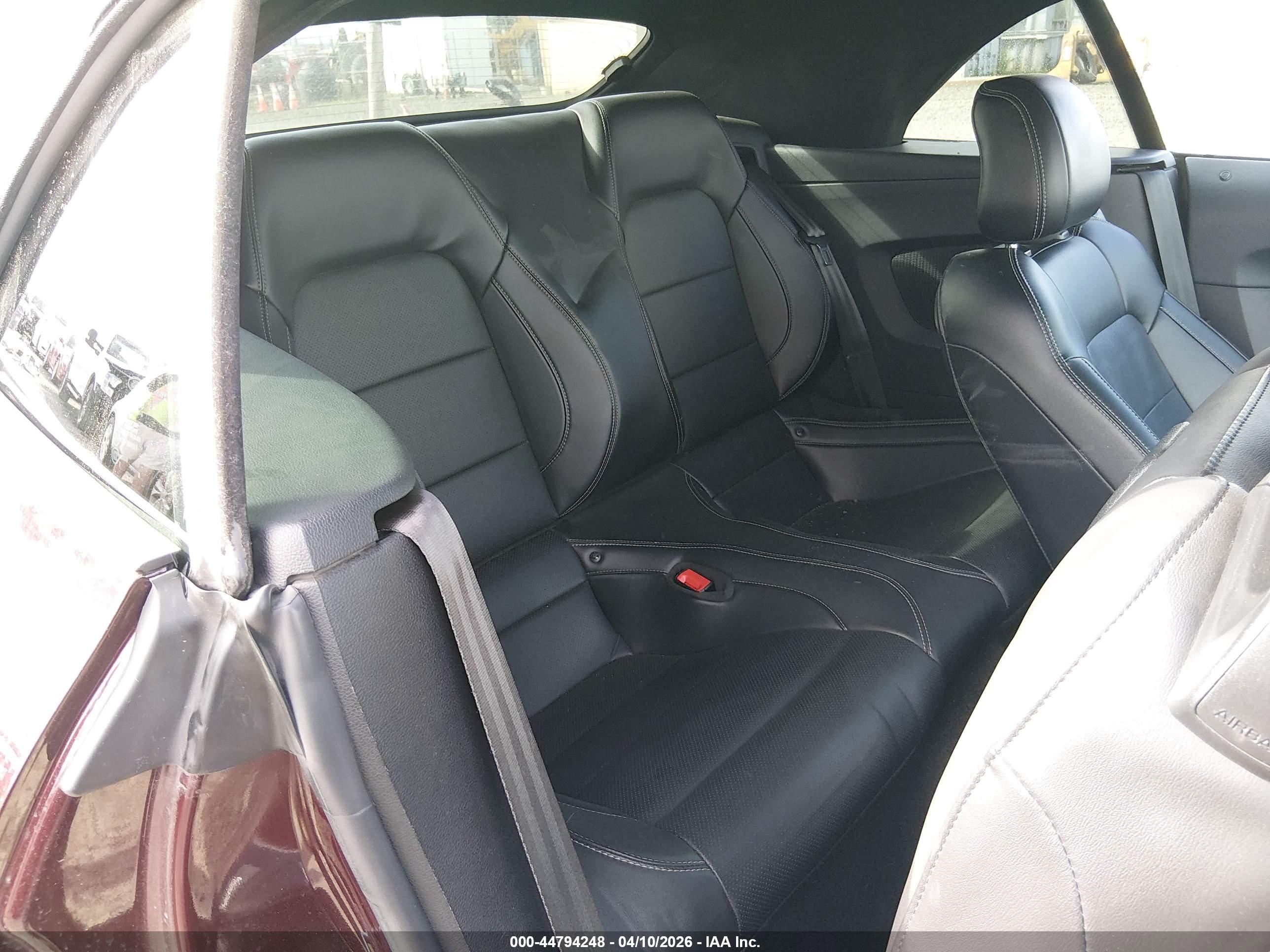 FORD MUSTANG image 8