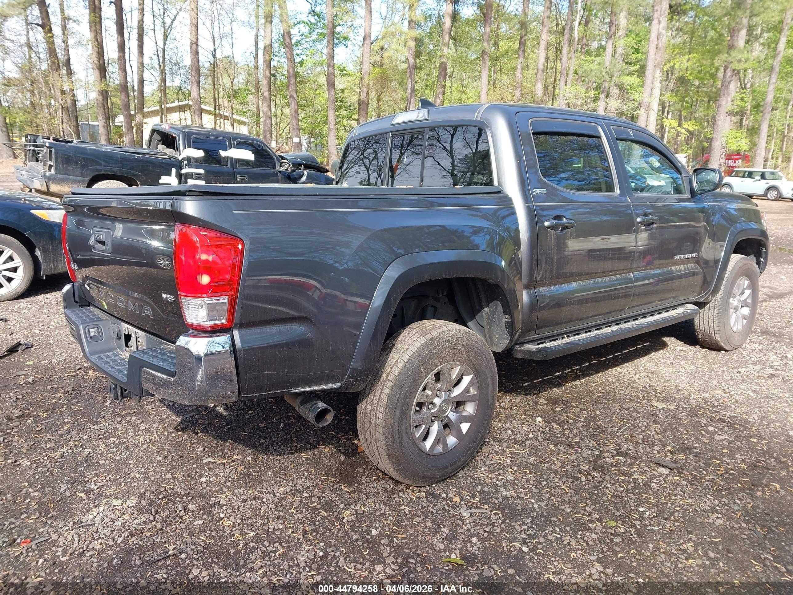 TOYOTA TACOMA image 4