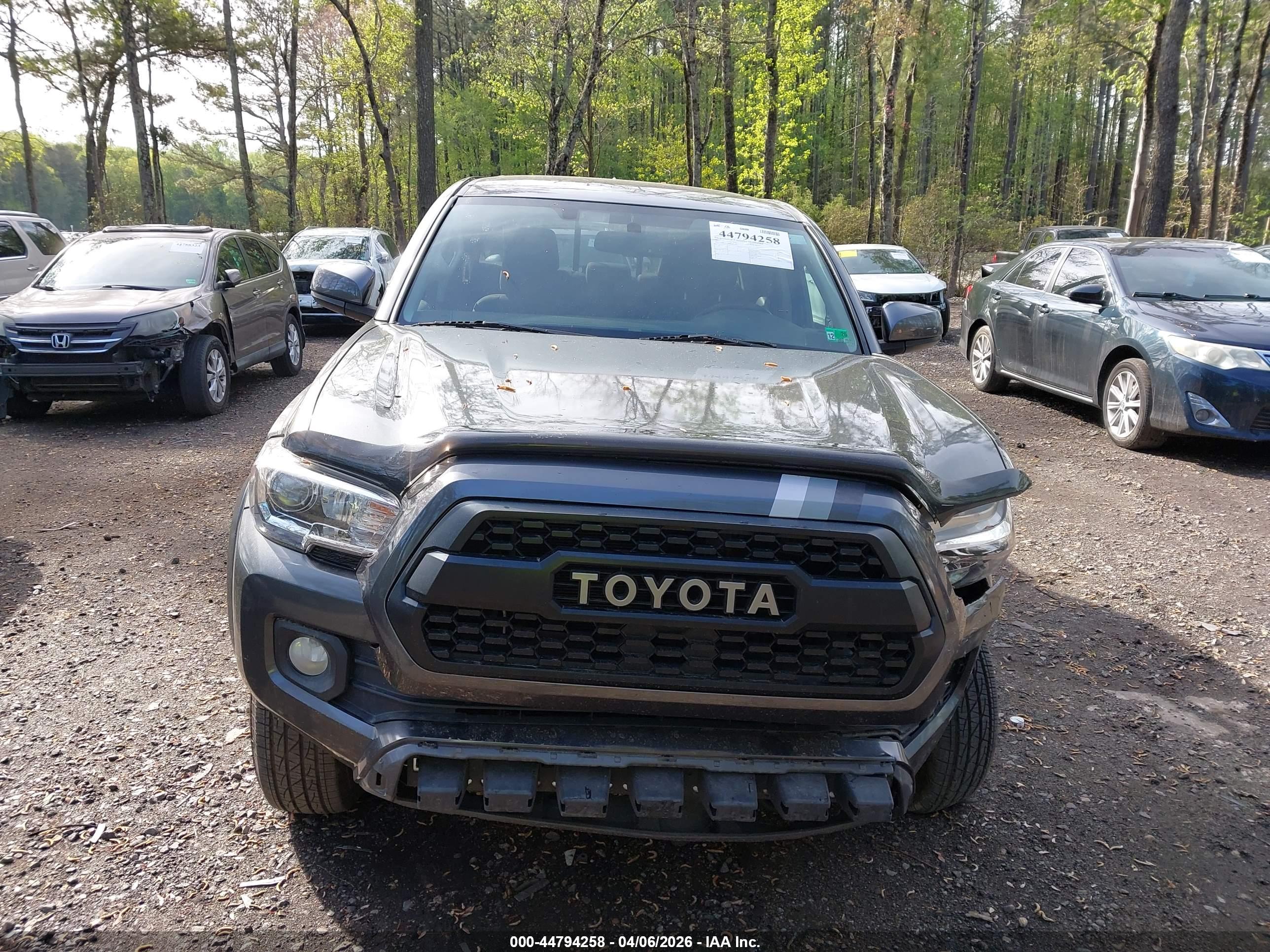 TOYOTA TACOMA image 6