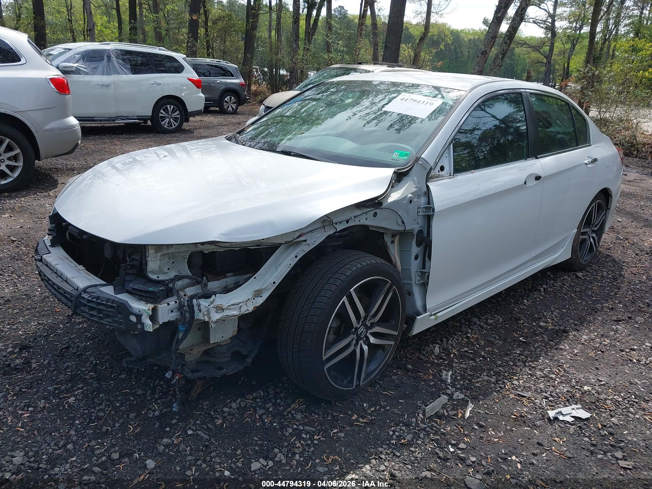 HONDA ACCORD image 2