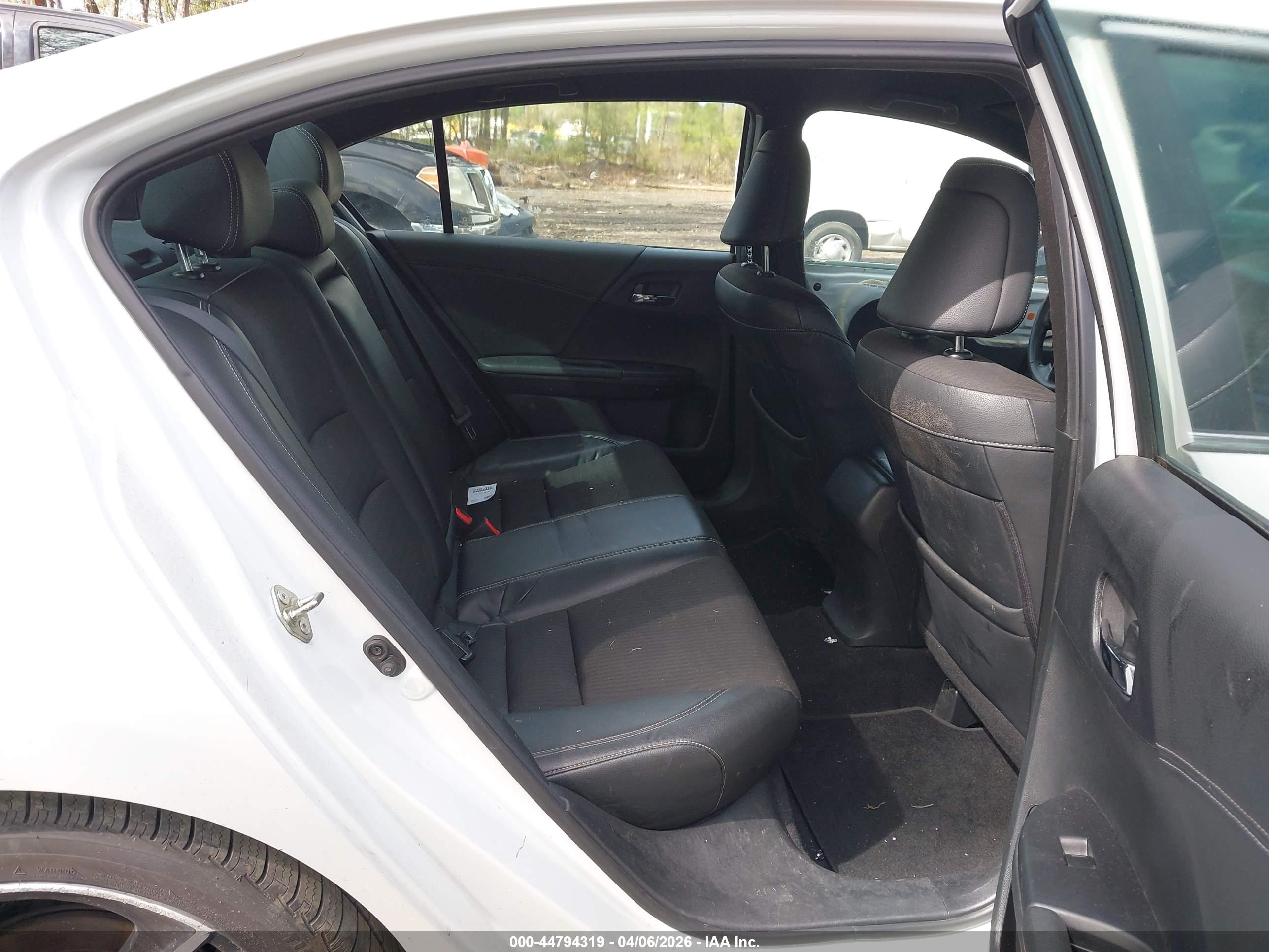 HONDA ACCORD image 8