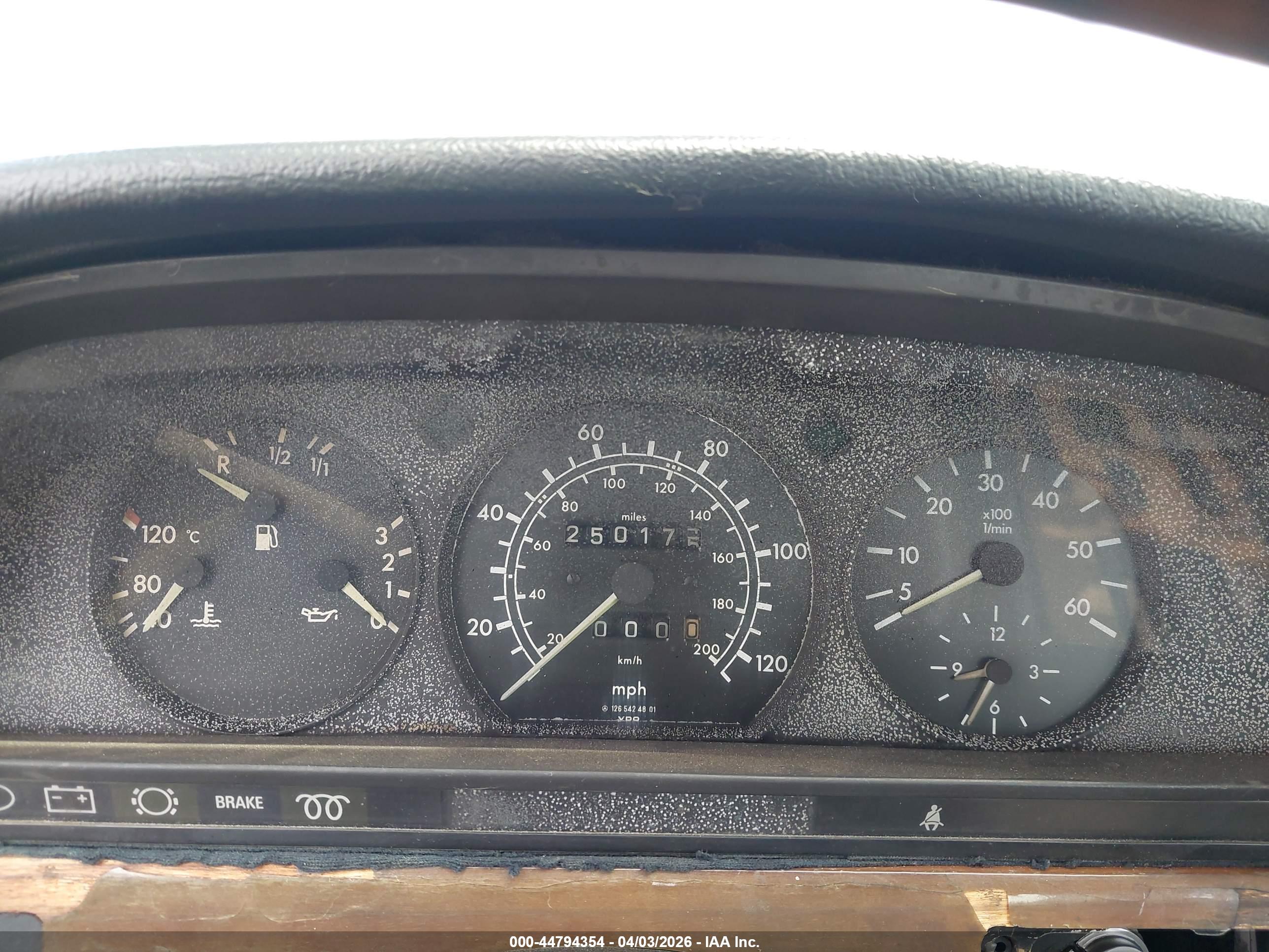 MERCEDES-BENZ 300 image 7