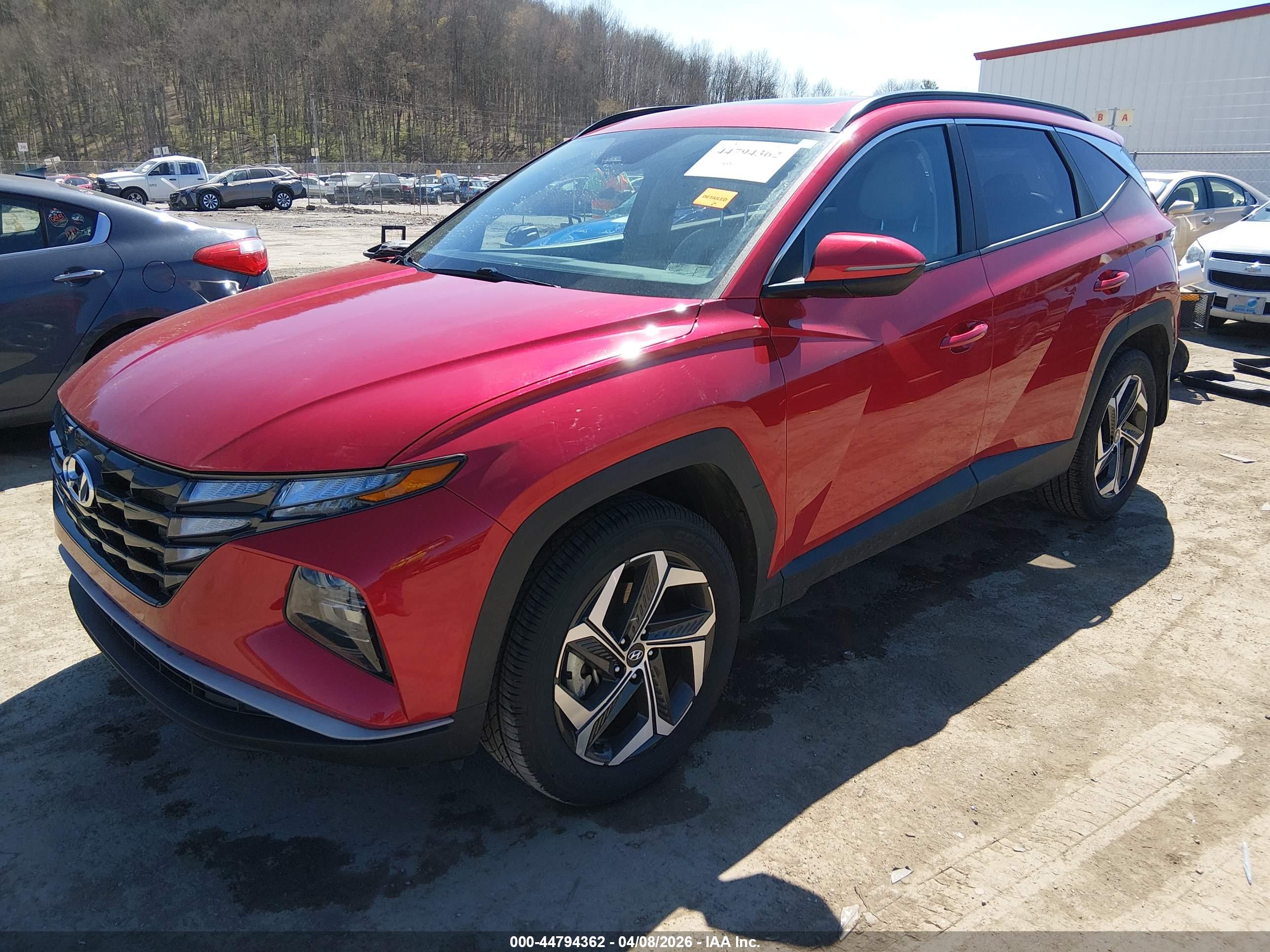 HYUNDAI TUCSON image 2