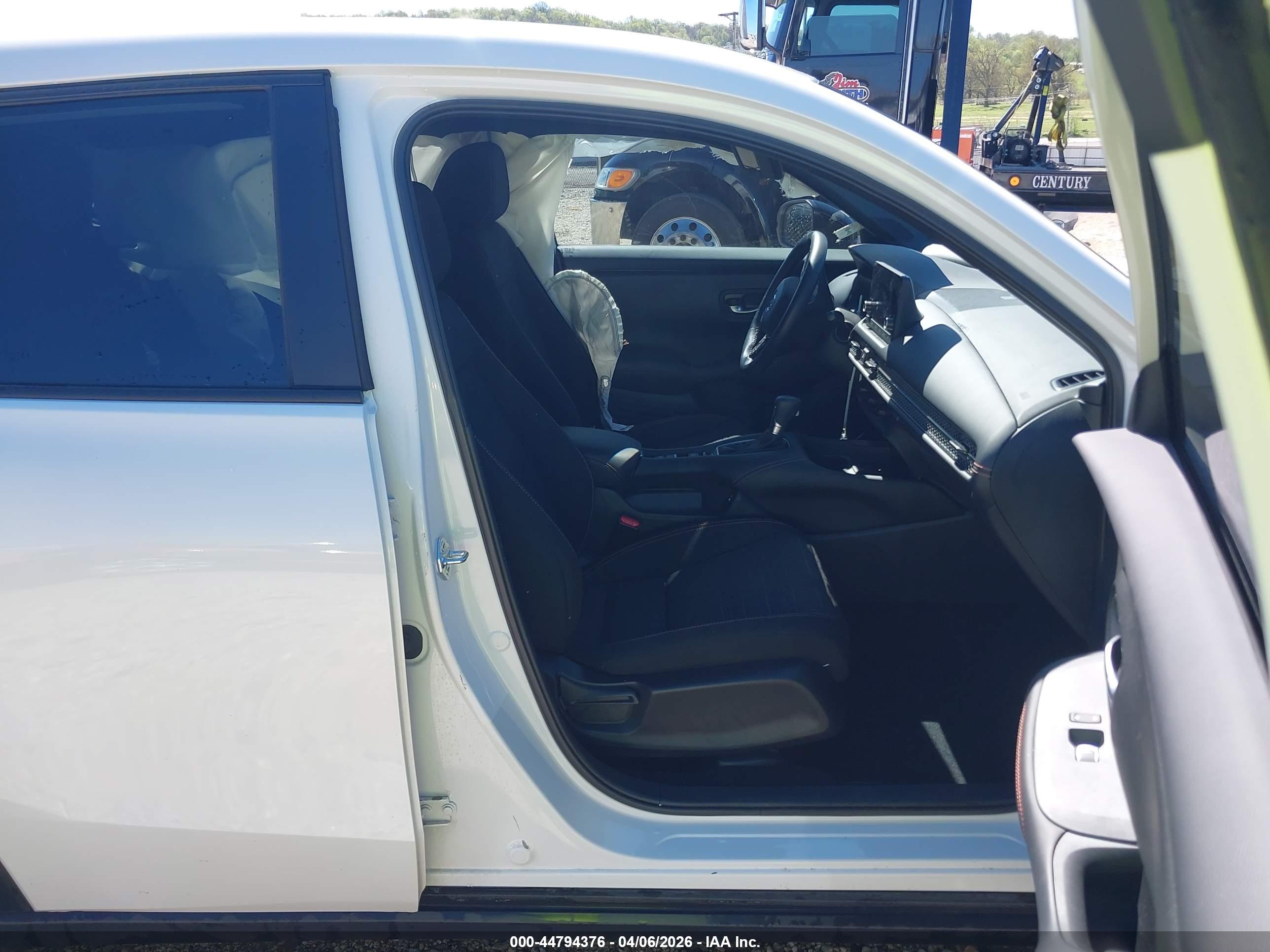 HONDA HR-V image 5