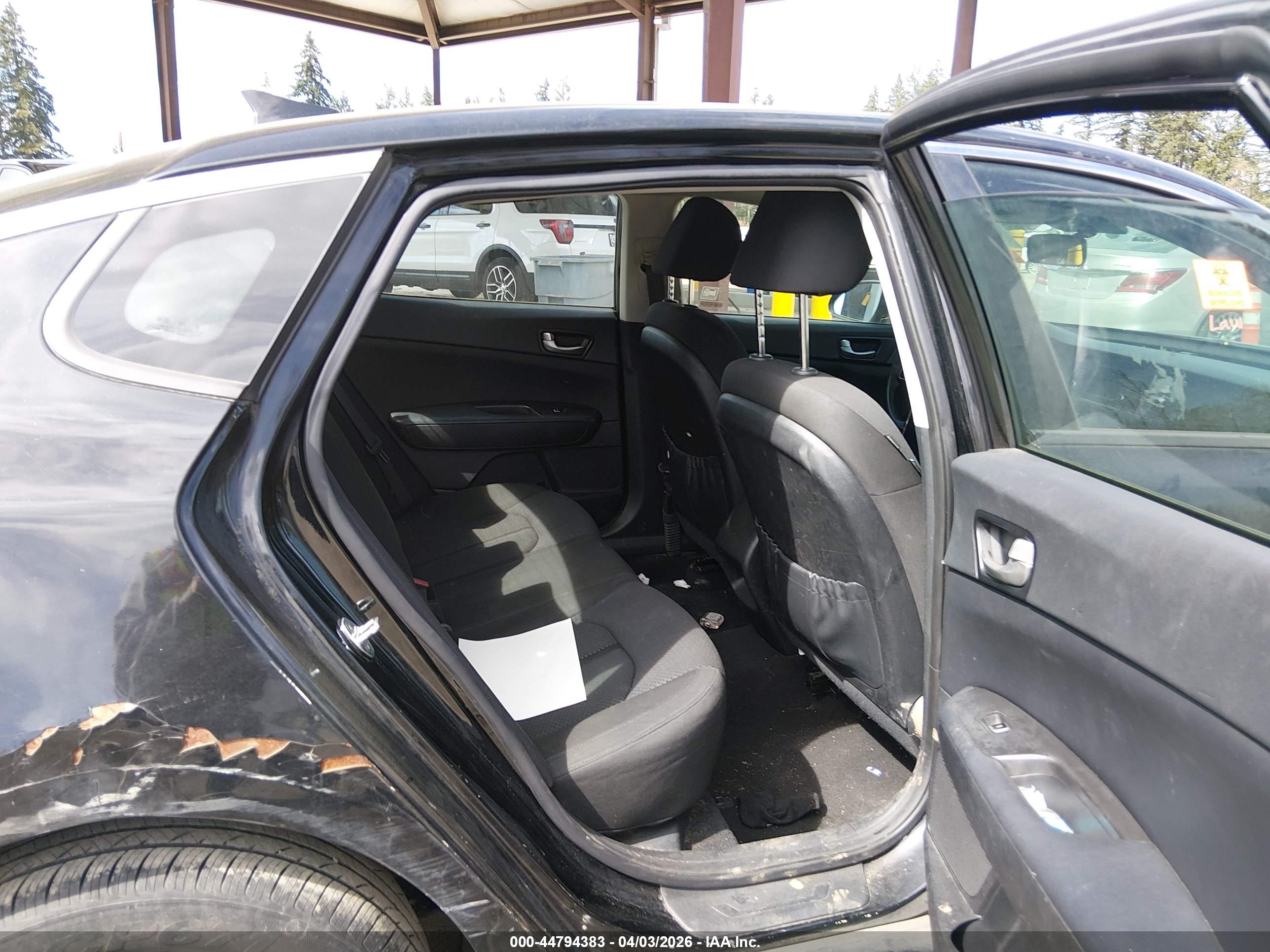 KIA OPTIMA image 8