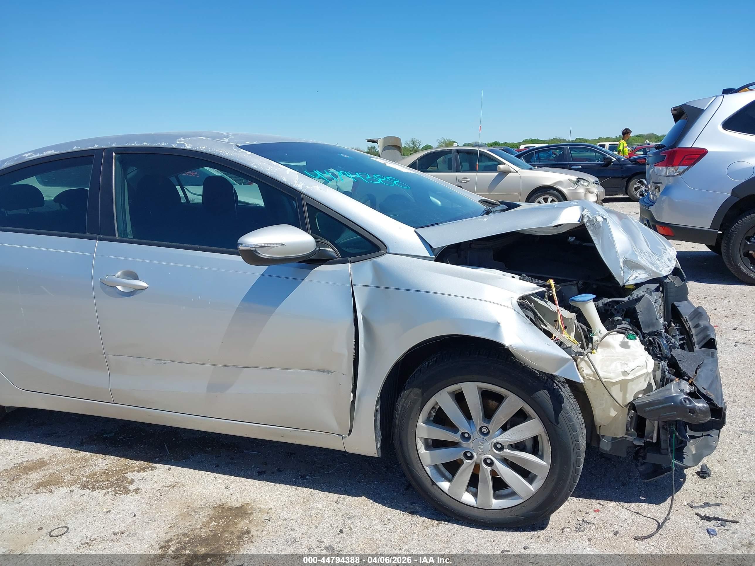 KIA FORTE image 6