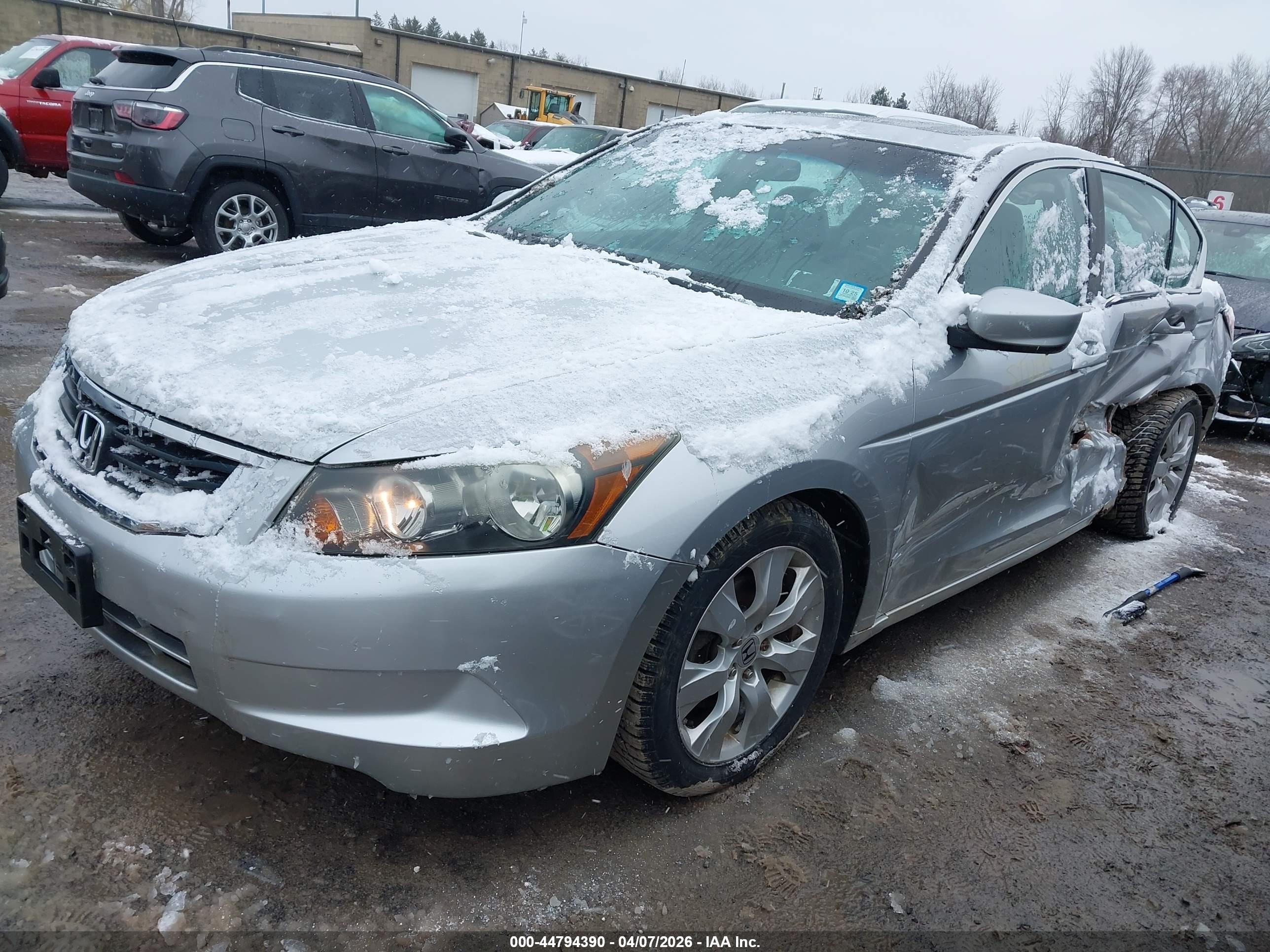 HONDA ACCORD image 2