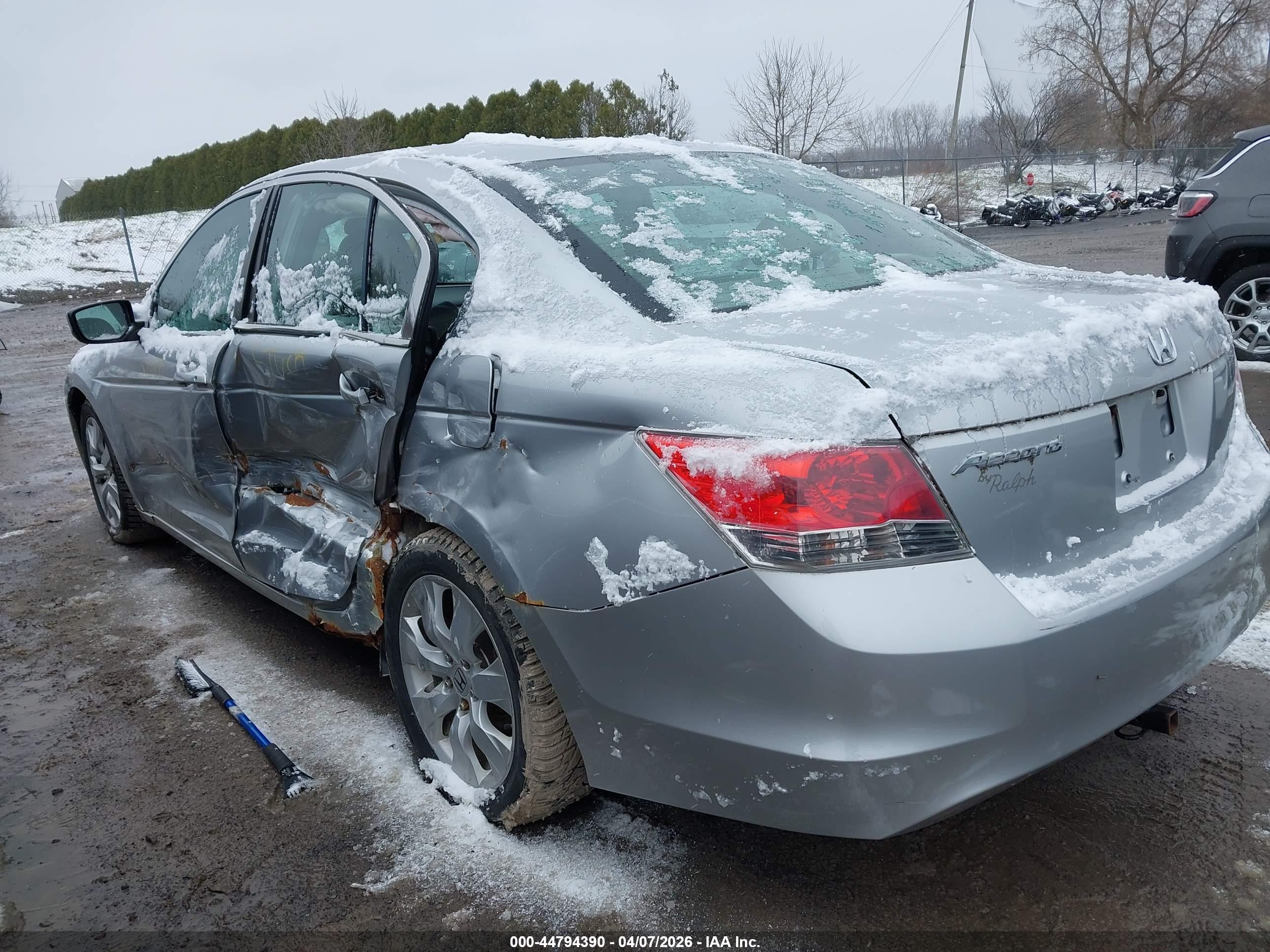HONDA ACCORD image 3