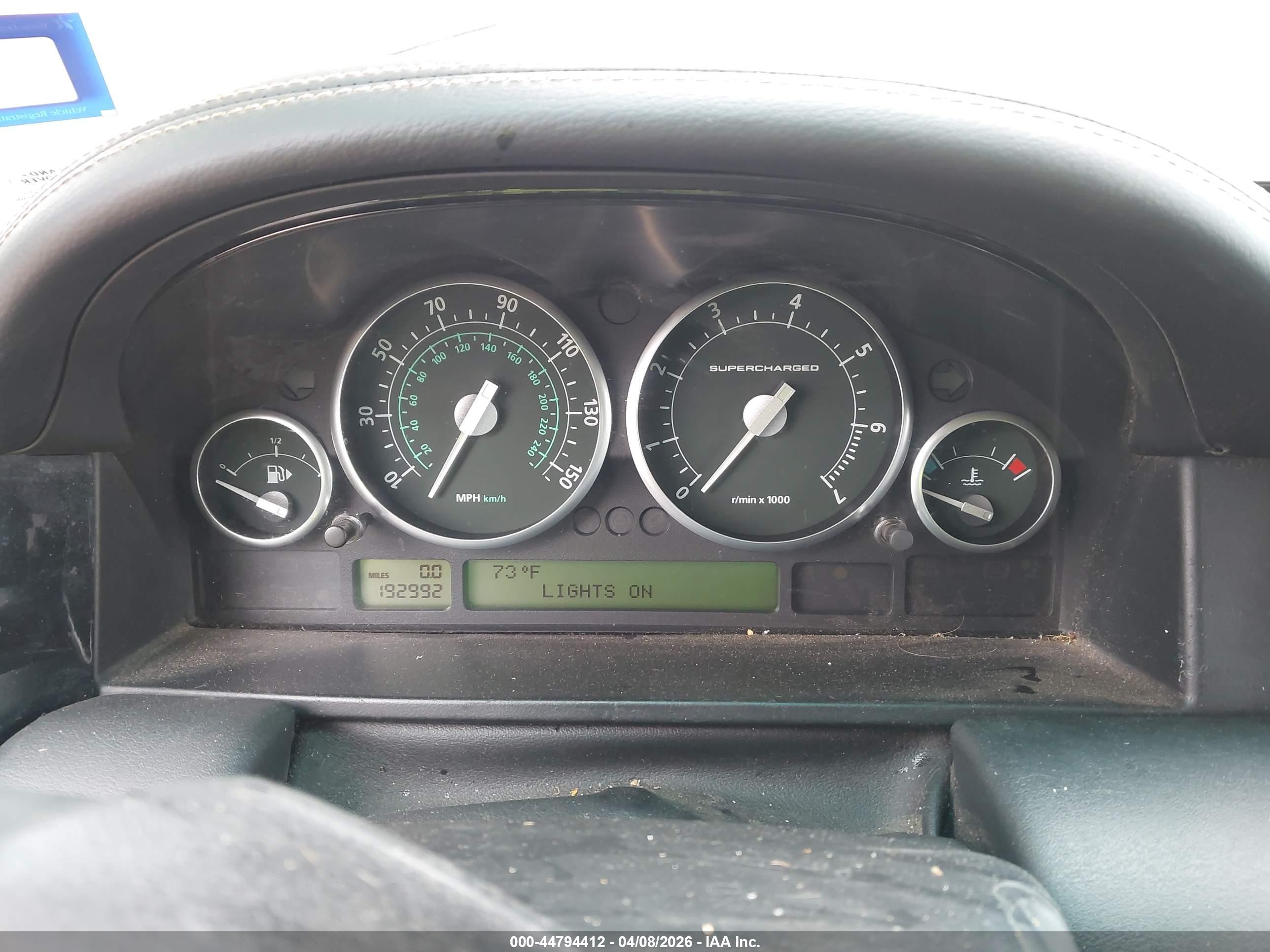 LAND ROVER image 7