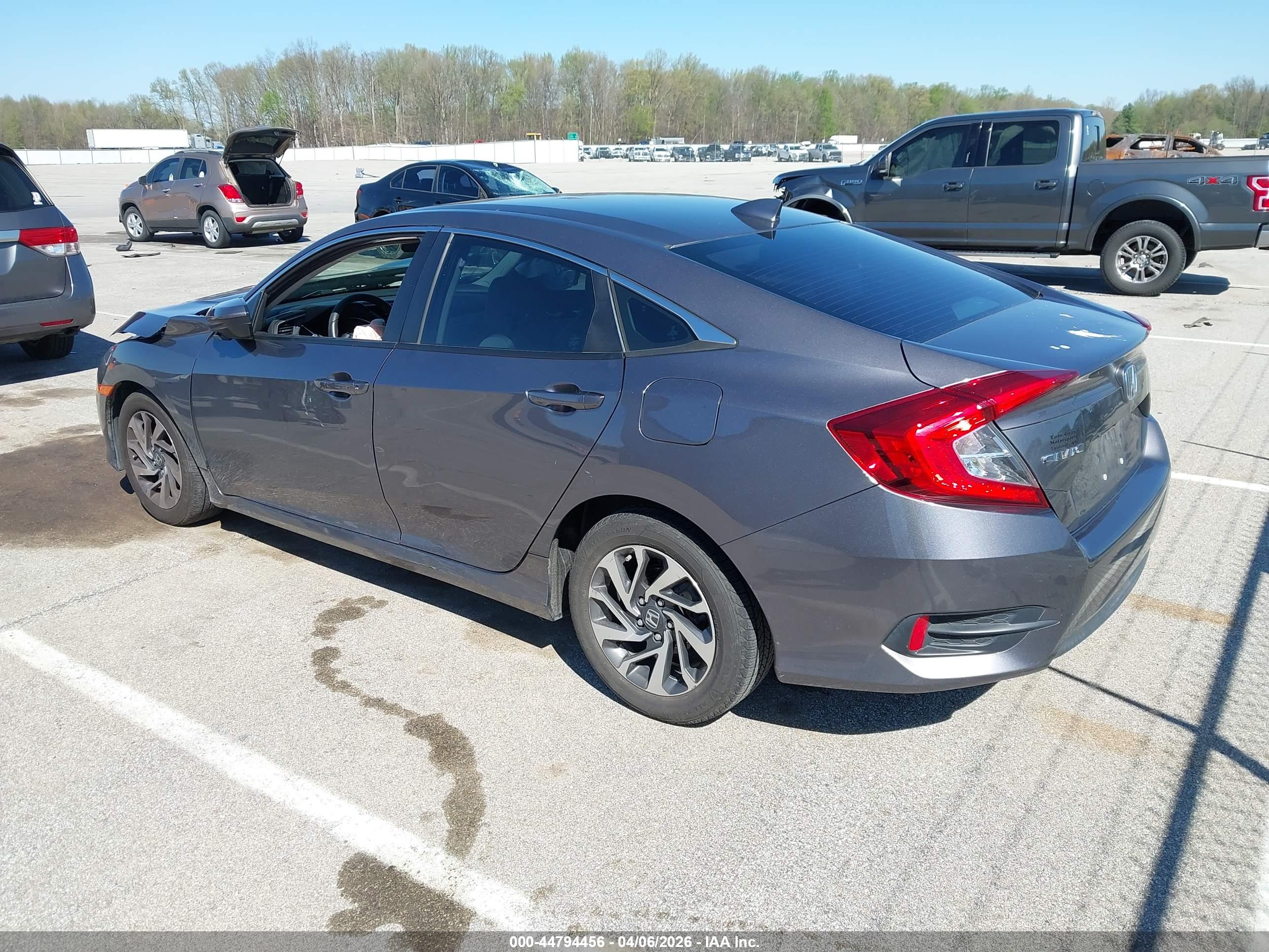 HONDA CIVIC image 3