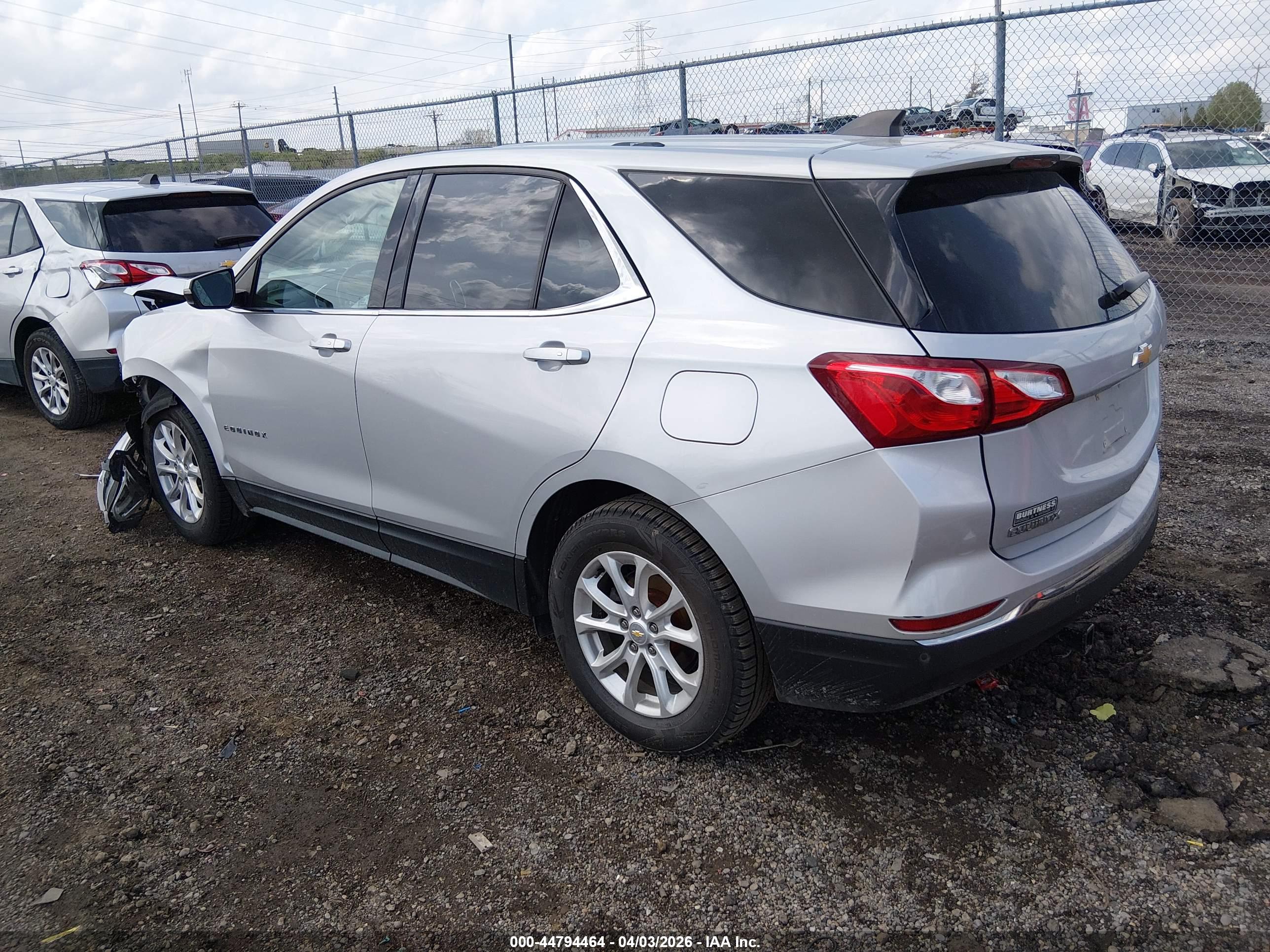 CHEVROLET EQUINOX image 3