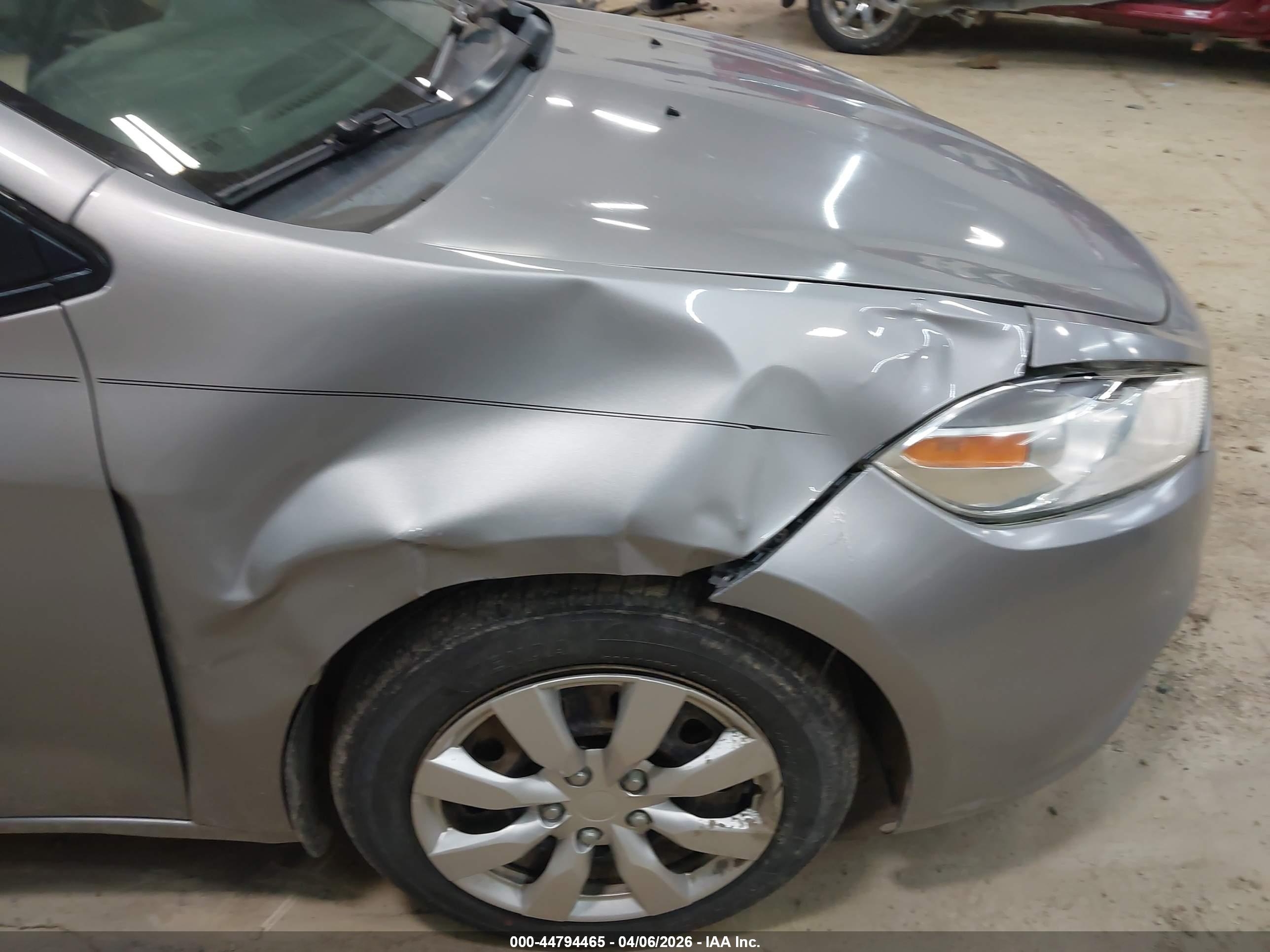 DODGE DART image 6