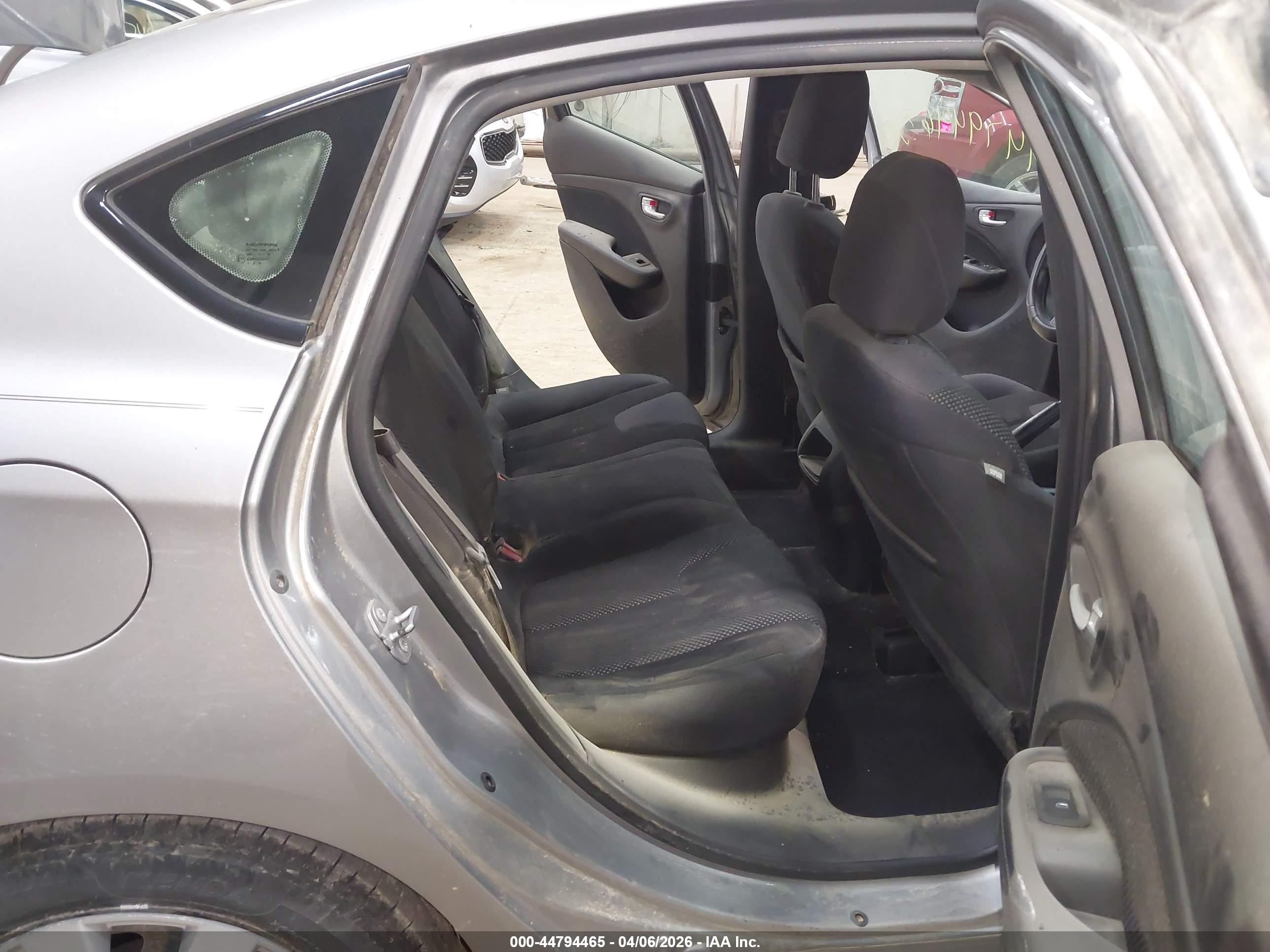 DODGE DART image 8
