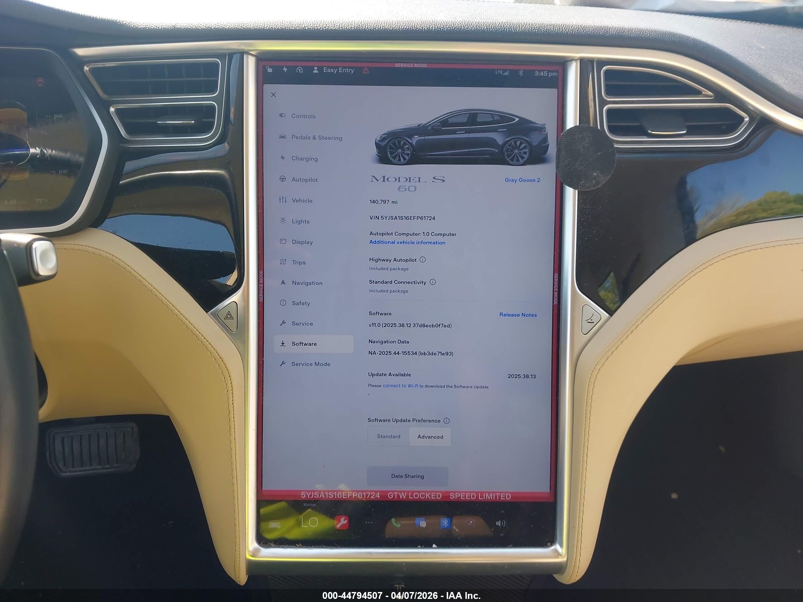TESLA MODEL image 7