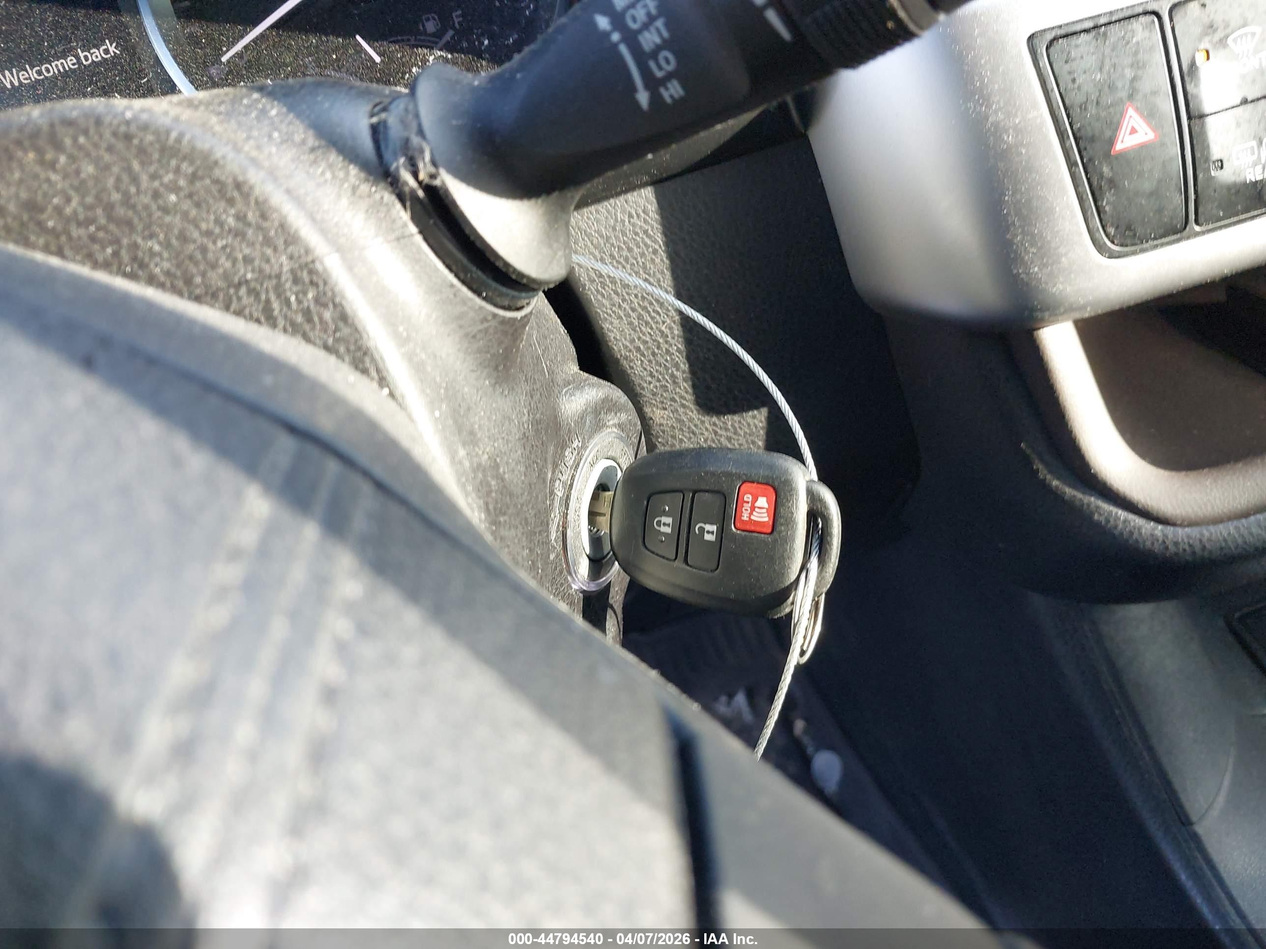 TOYOTA HIGHLANDER image 11